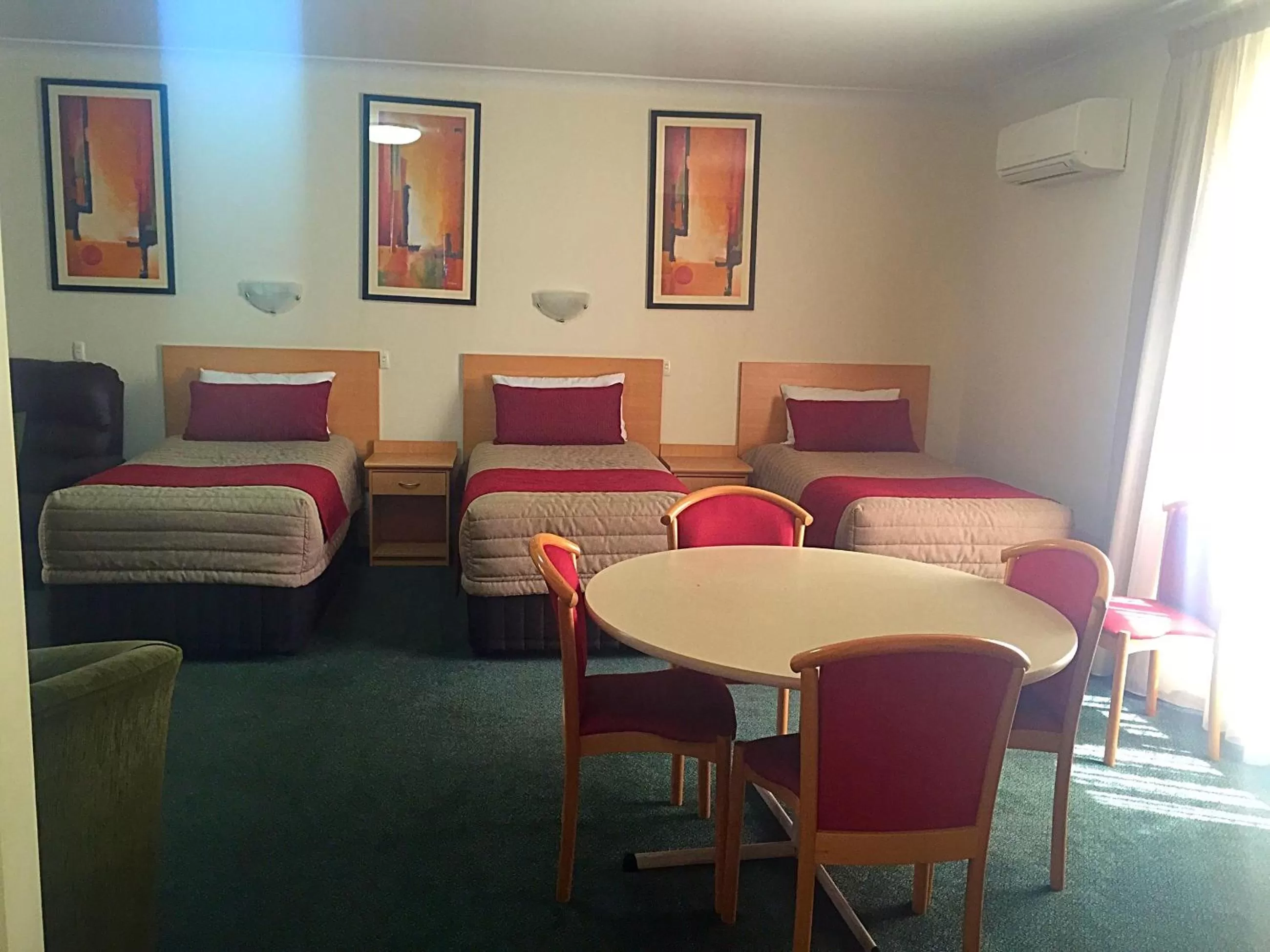 Photo of the whole room in Abel Tasman Motor Inn