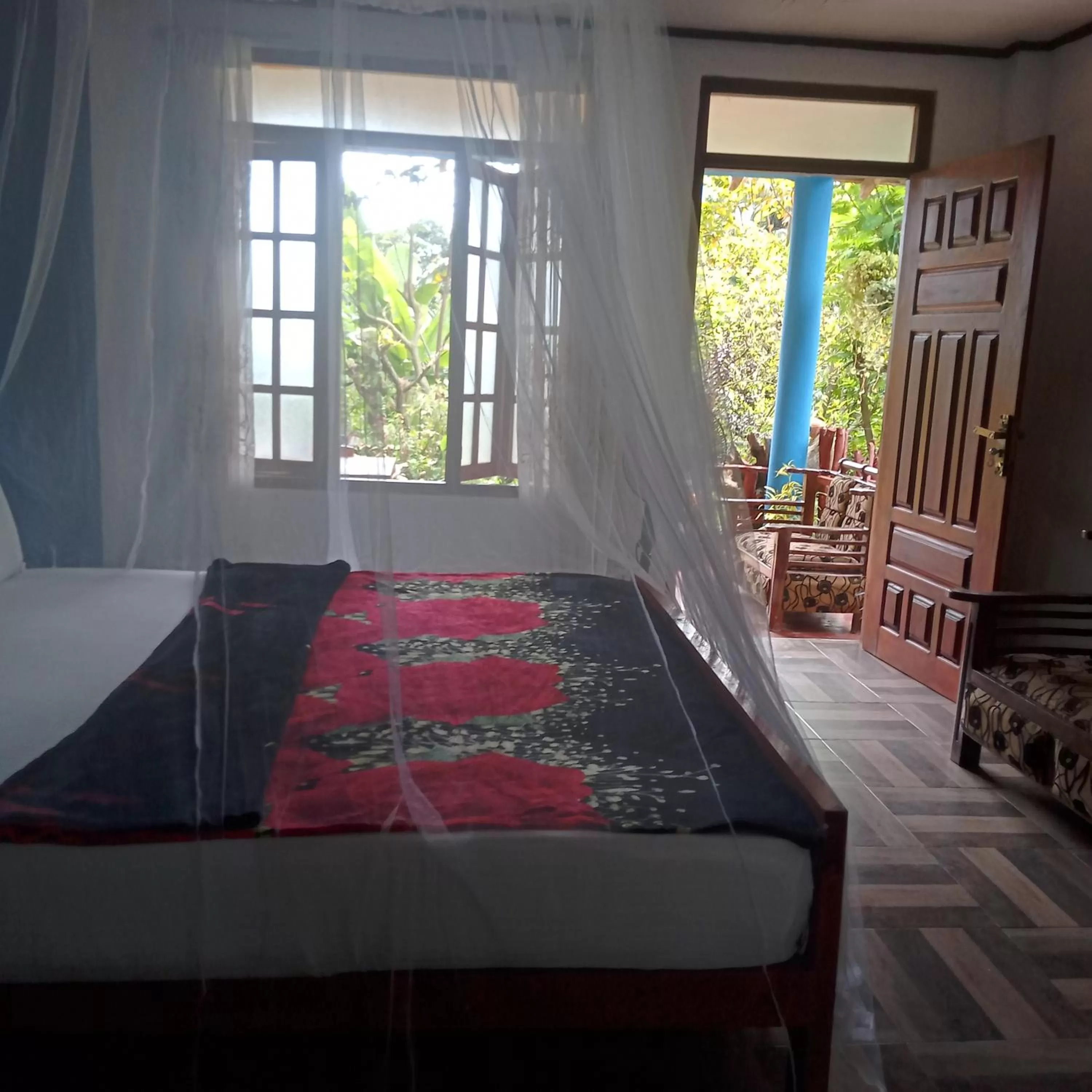 Bed in The Horizon Root Inn