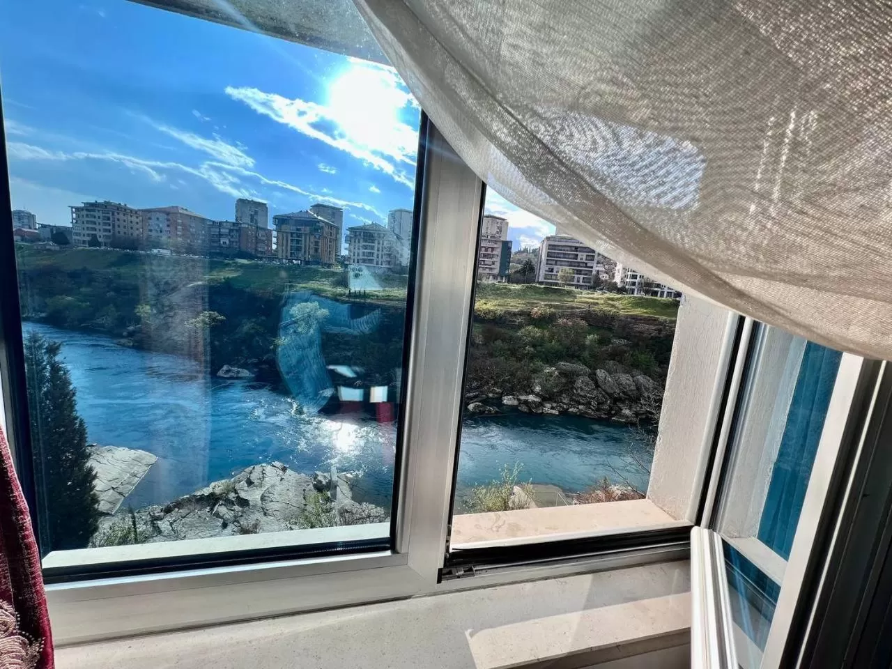 Property building, Winter in Hotel Ambasador