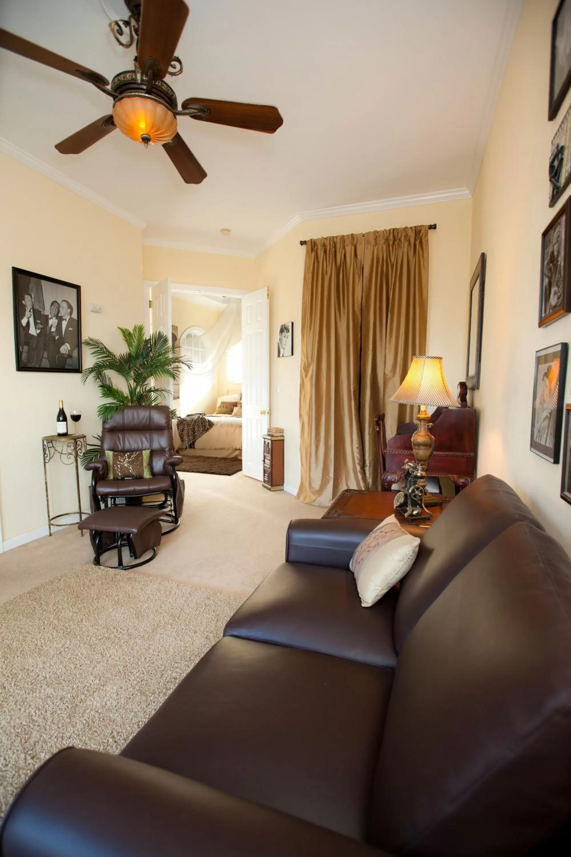 Living room in Bella Vista Bed and Breakfast