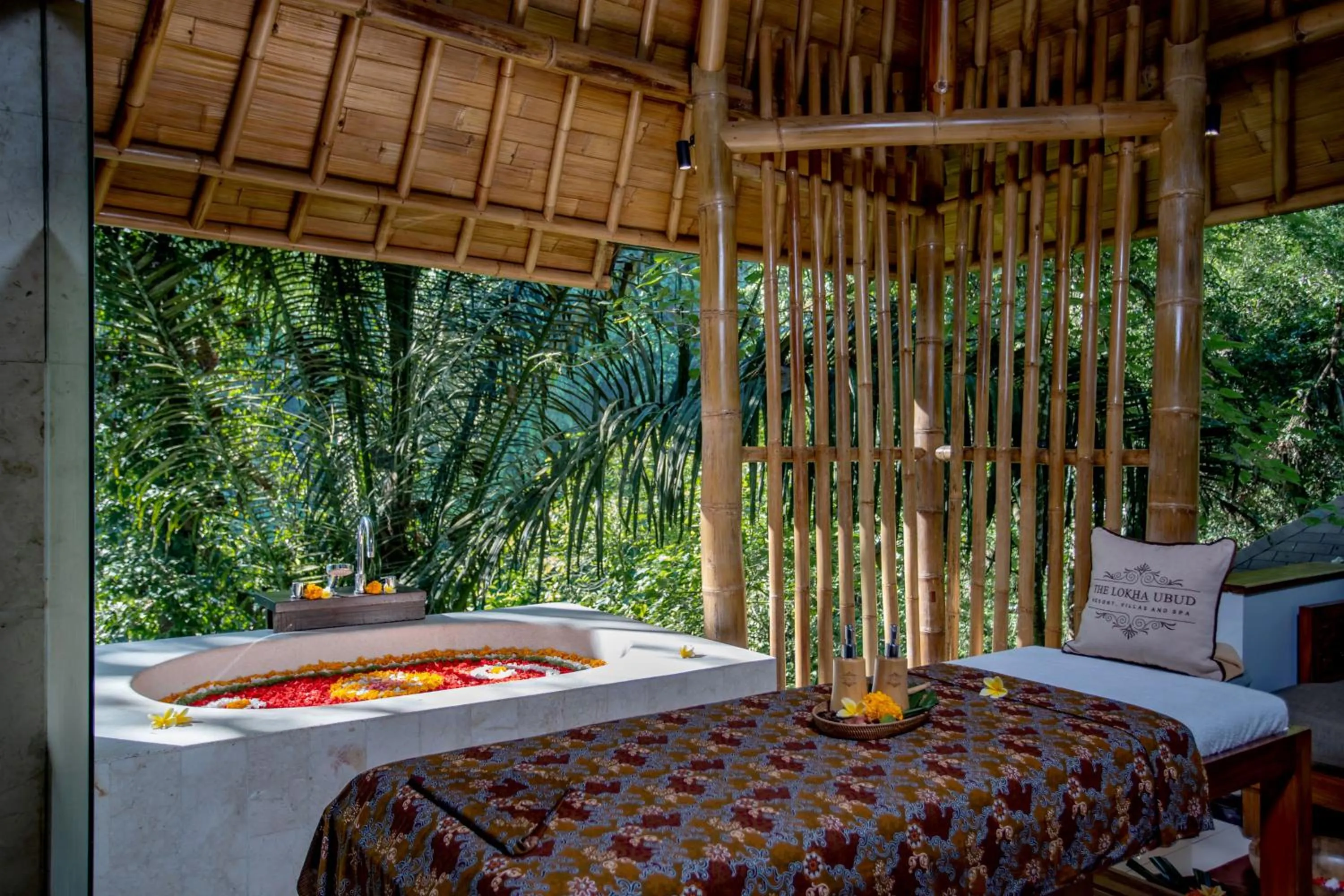 Spa and wellness centre/facilities, Bed in The Lokha Ubud Resort, Villas & SPA