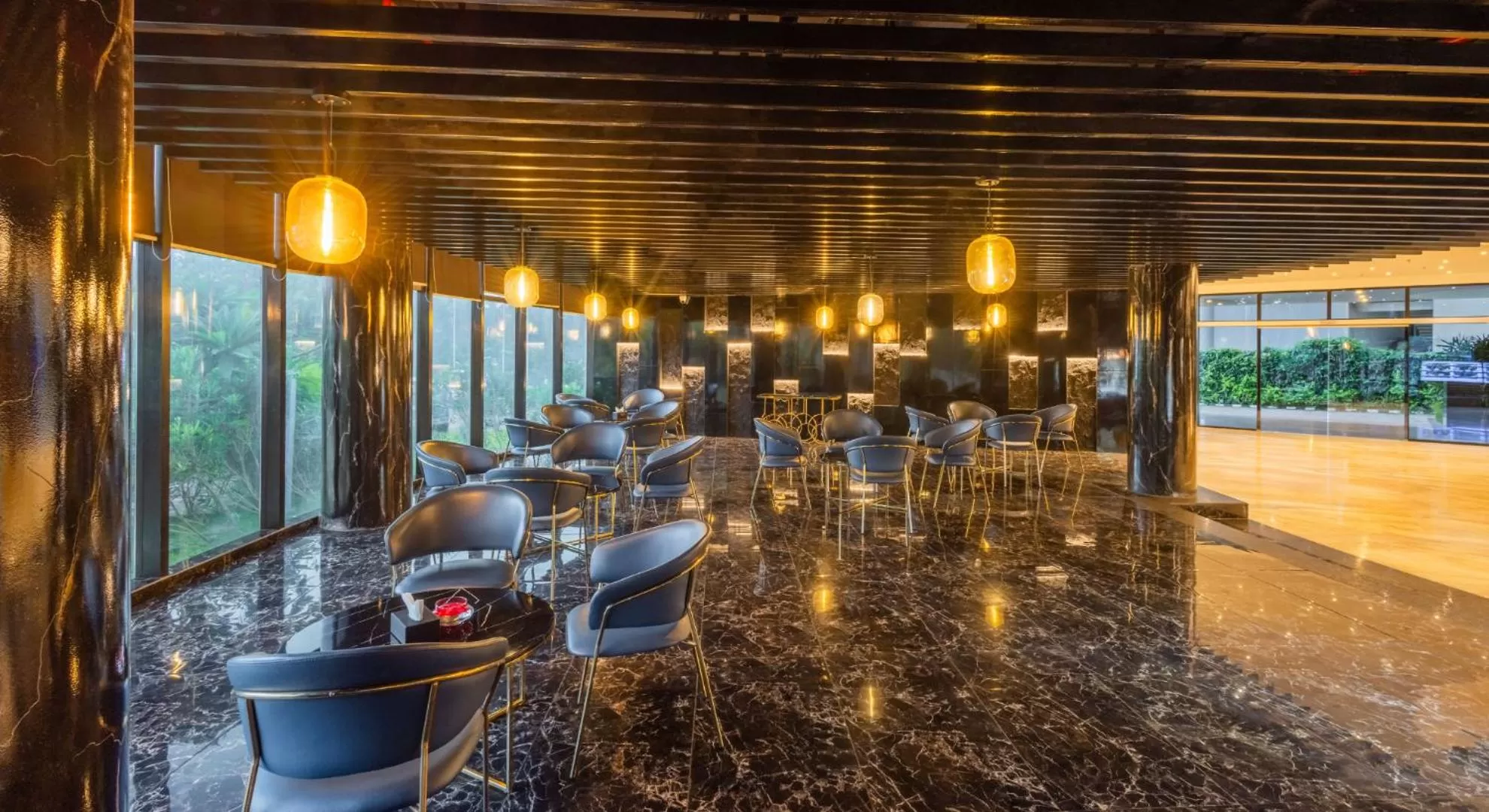 Restaurant/places to eat in Fezinn Hotel - Best Wayanad Hotel in 2024