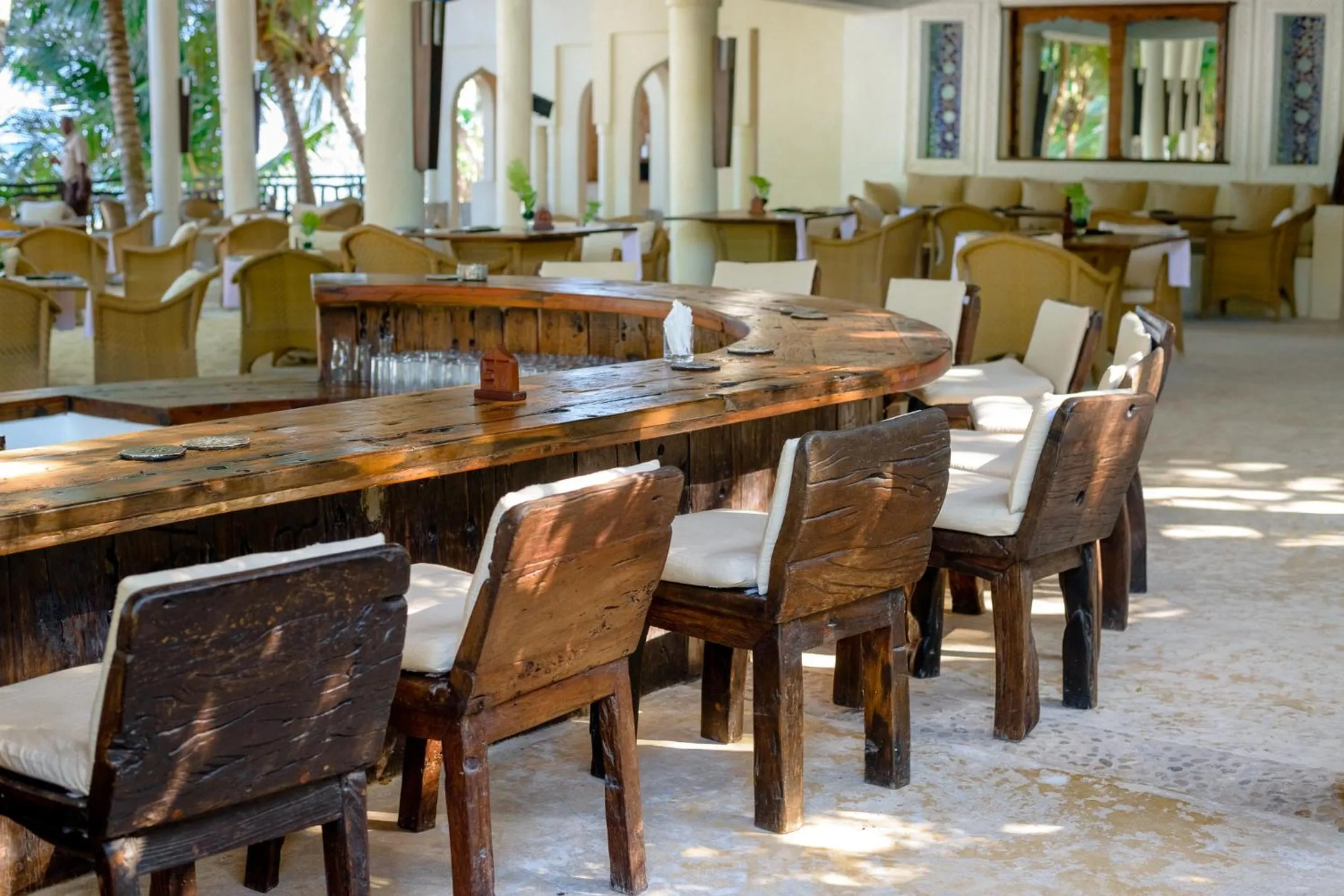Restaurant/places to eat in Swahili Beach
