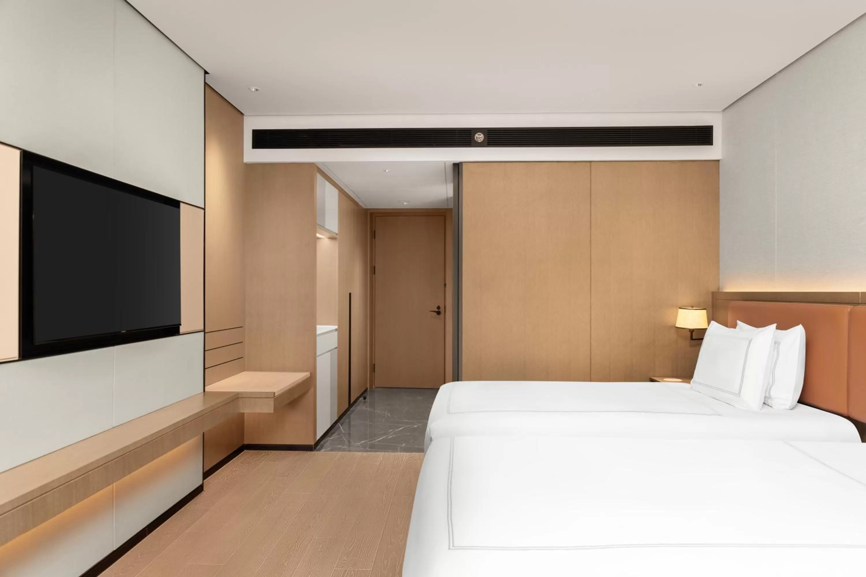 Bed in Swissotel Beijing Hong Kong Macau Center