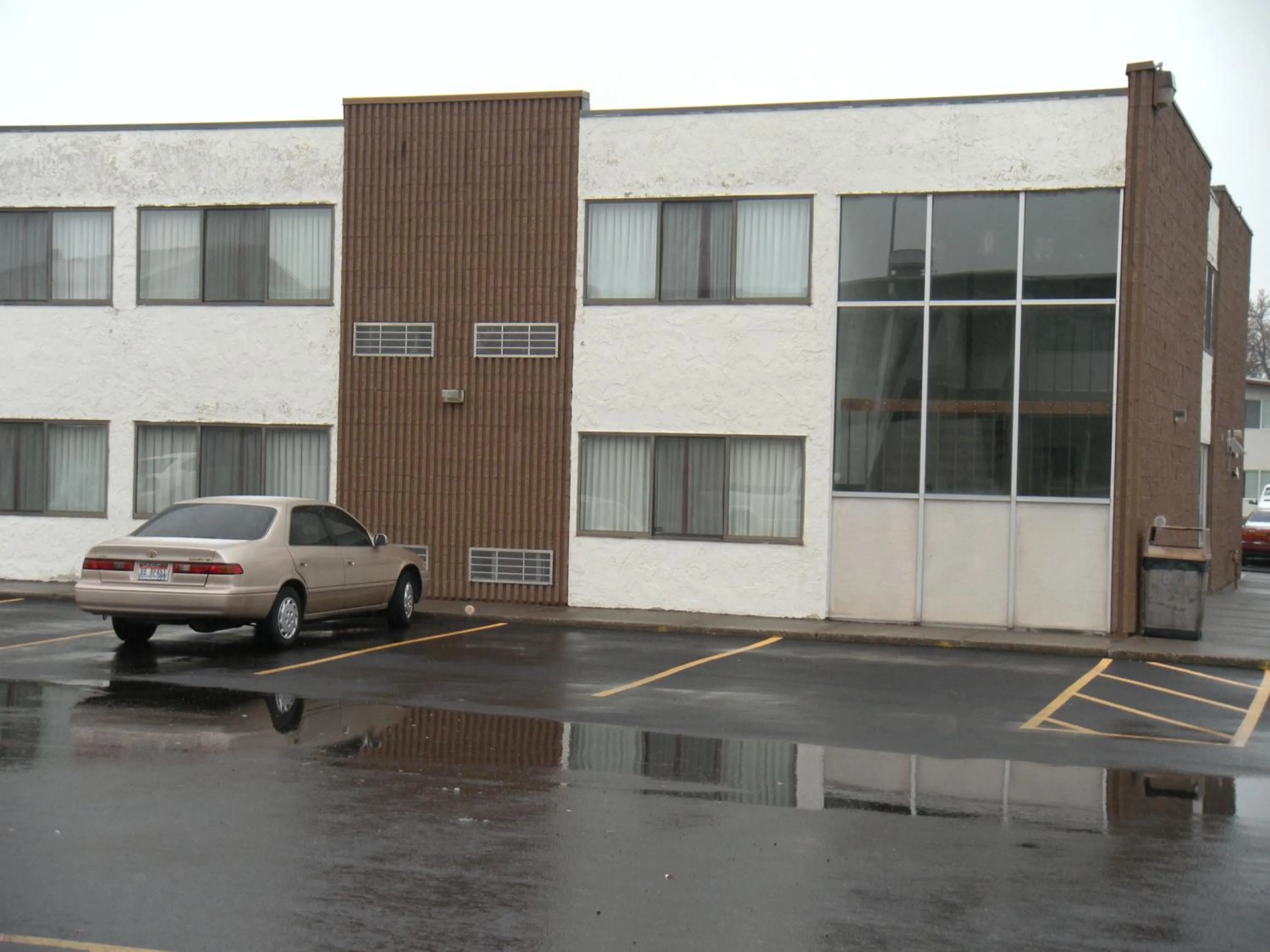 Facade/entrance in Motel West