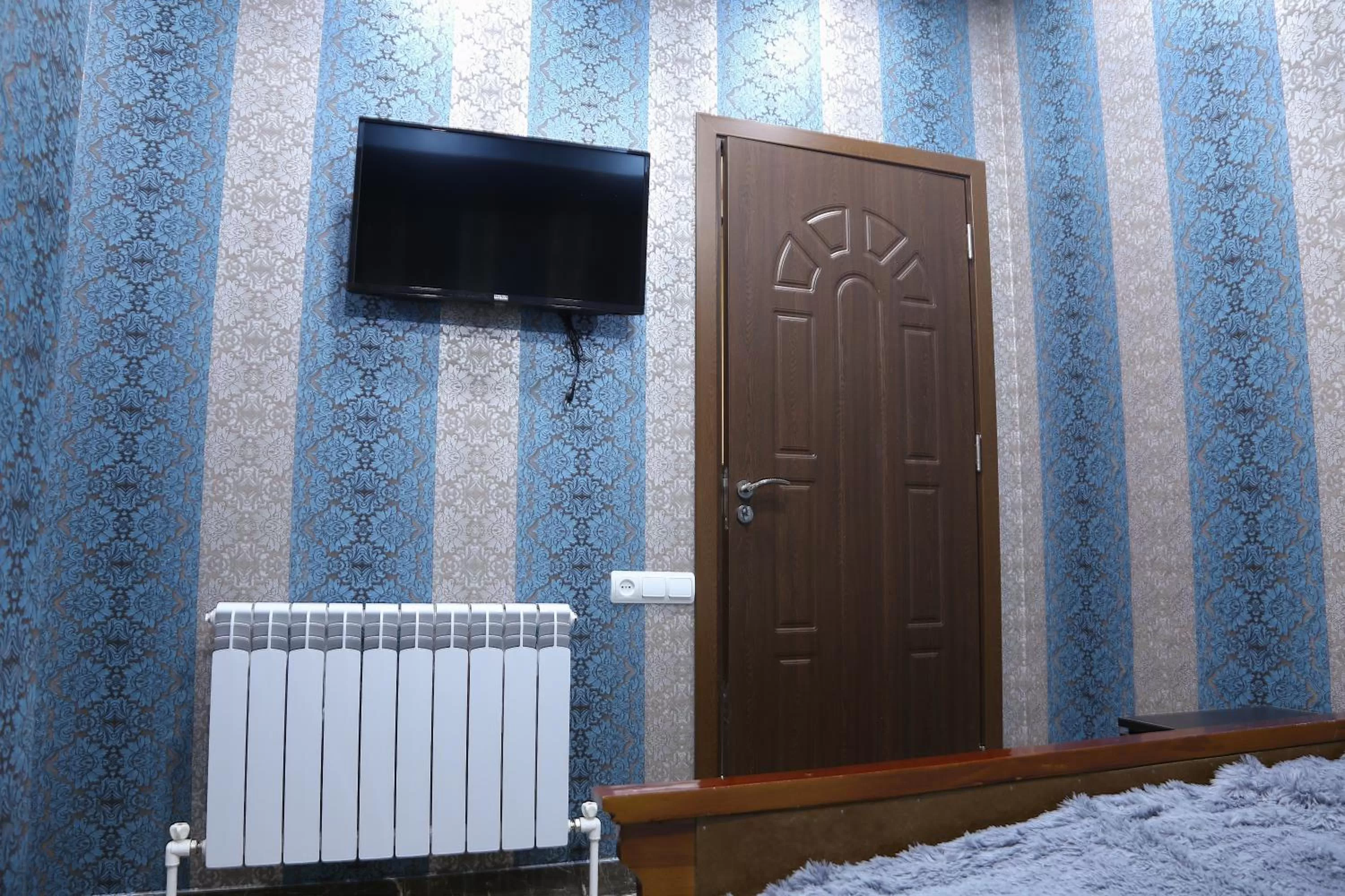 TV and multimedia, TV/Entertainment Center in Lovely Hotel in Centre