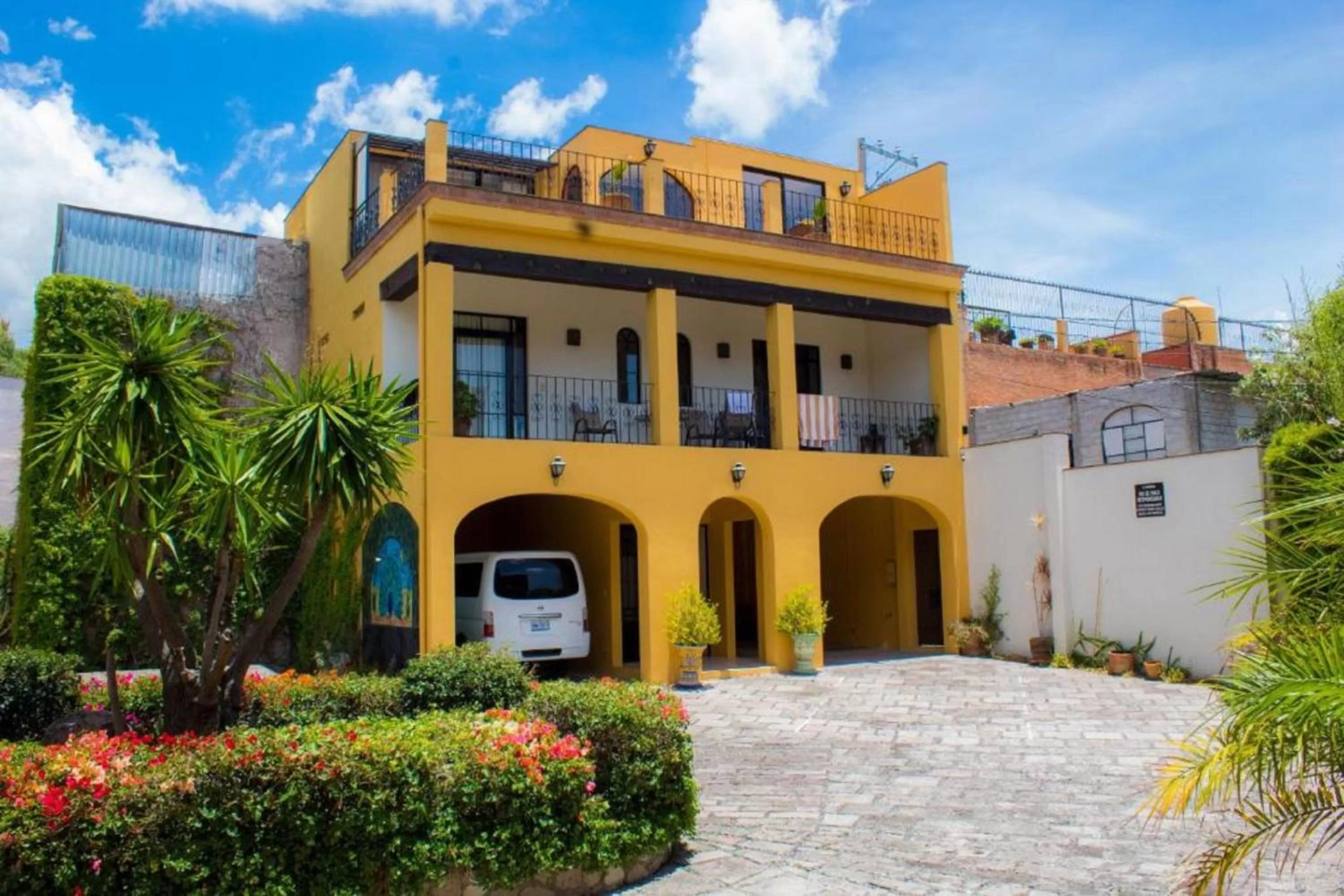 Property building in Casa Don Pascual Hotel Boutique Sweet Home