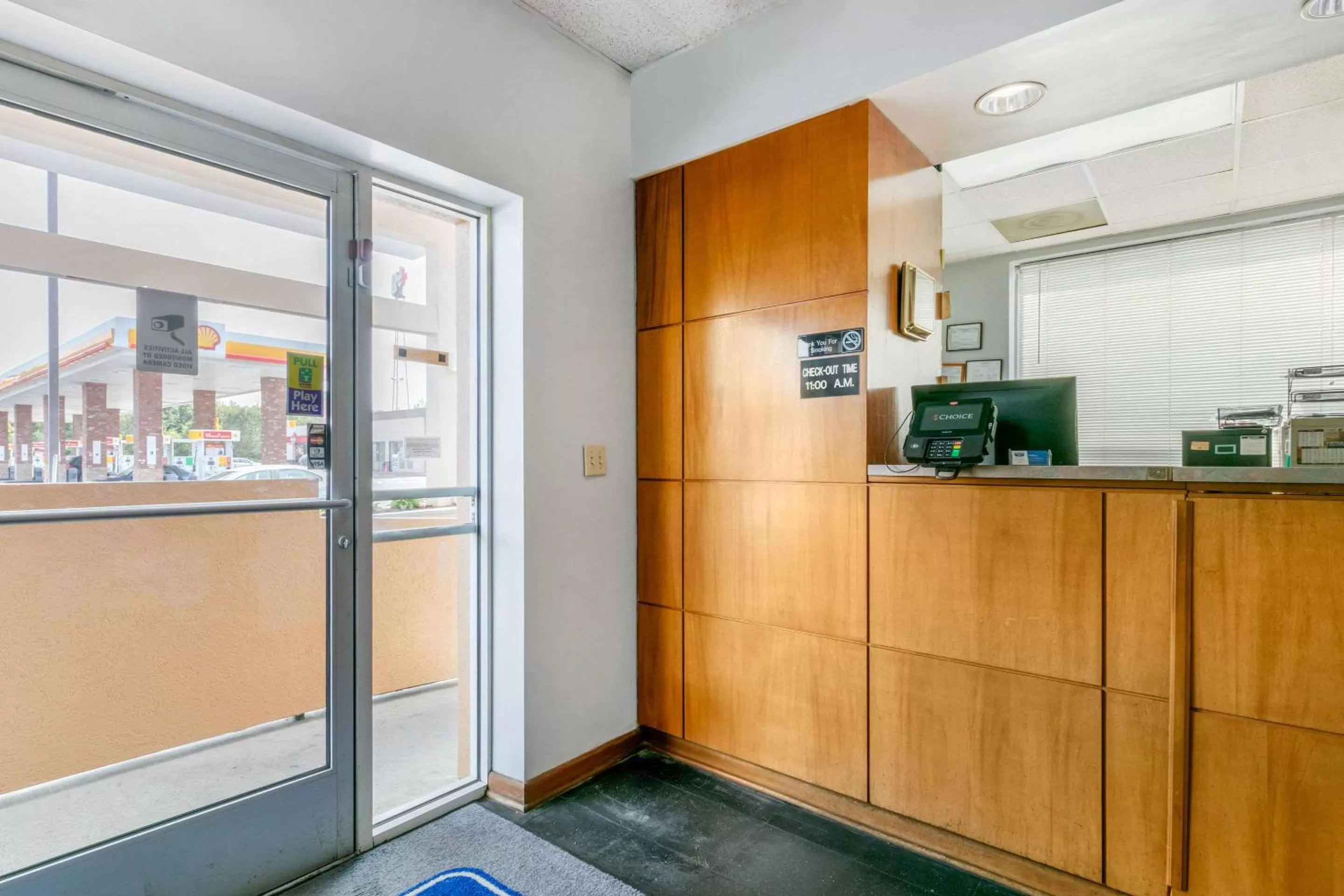 Lobby or reception in Rodeway Inn Kingston Springs