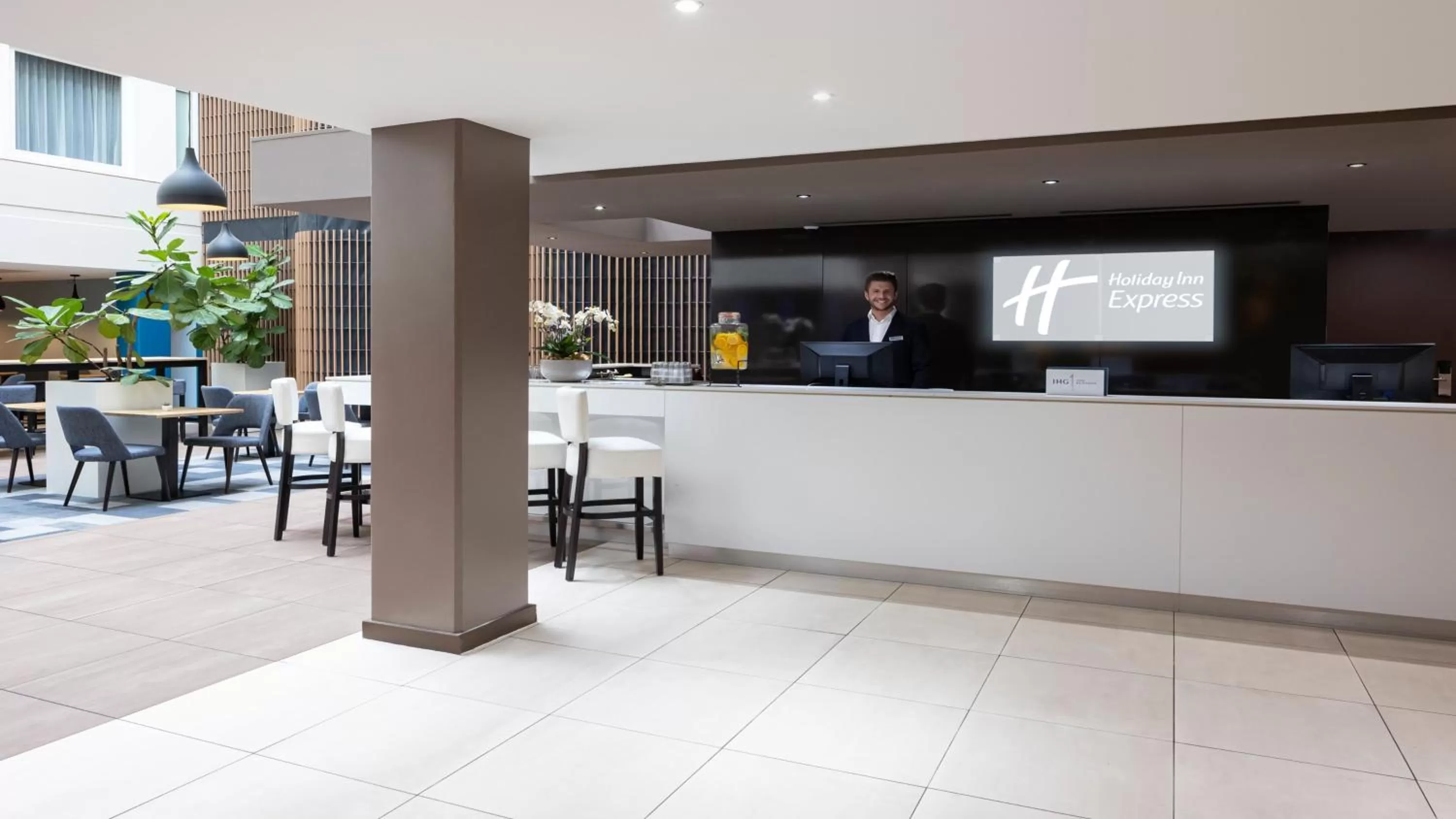 Property building in Holiday Inn Express The Hague - Parliament by IHG