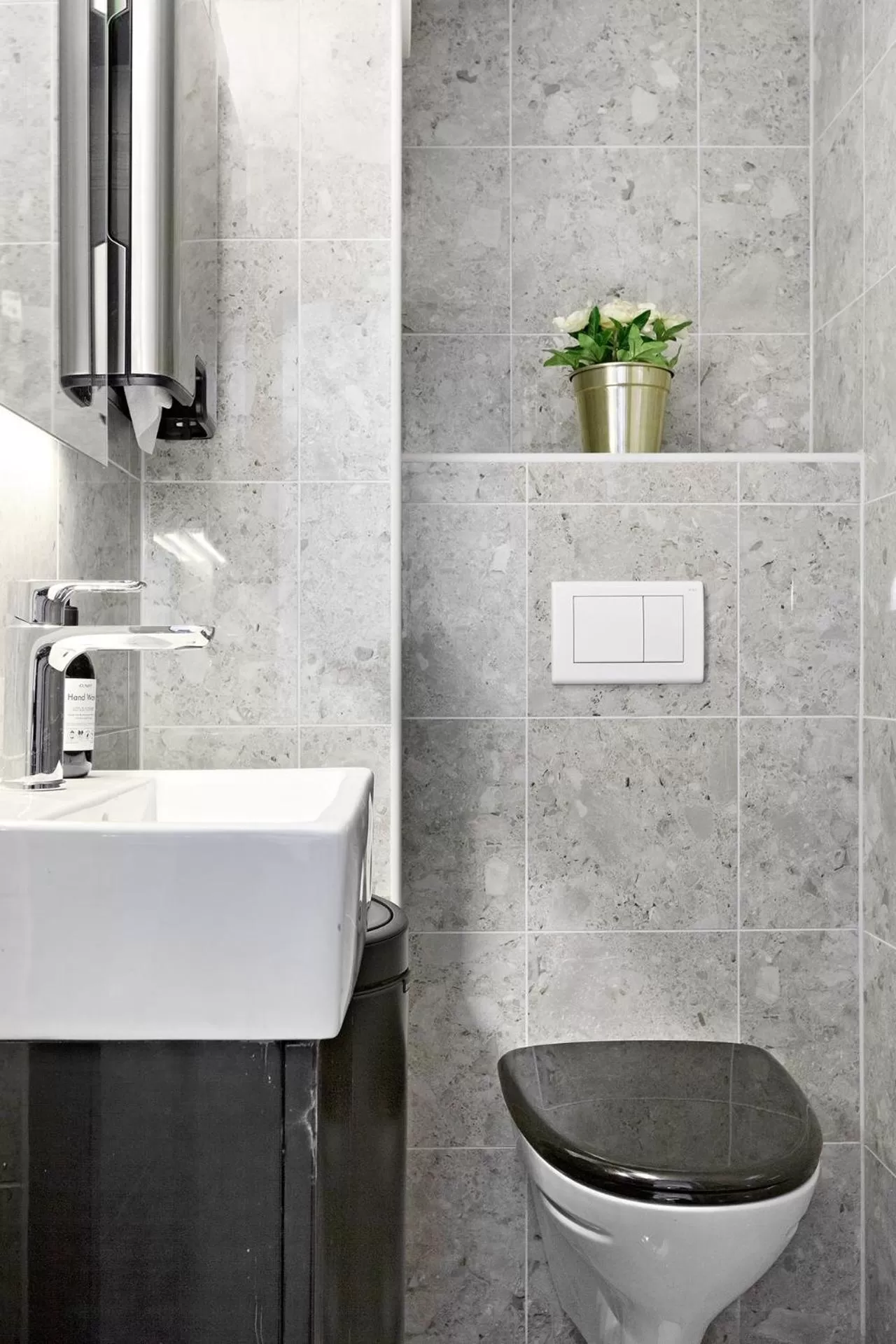 Bathroom in Best Western Hotel at 108