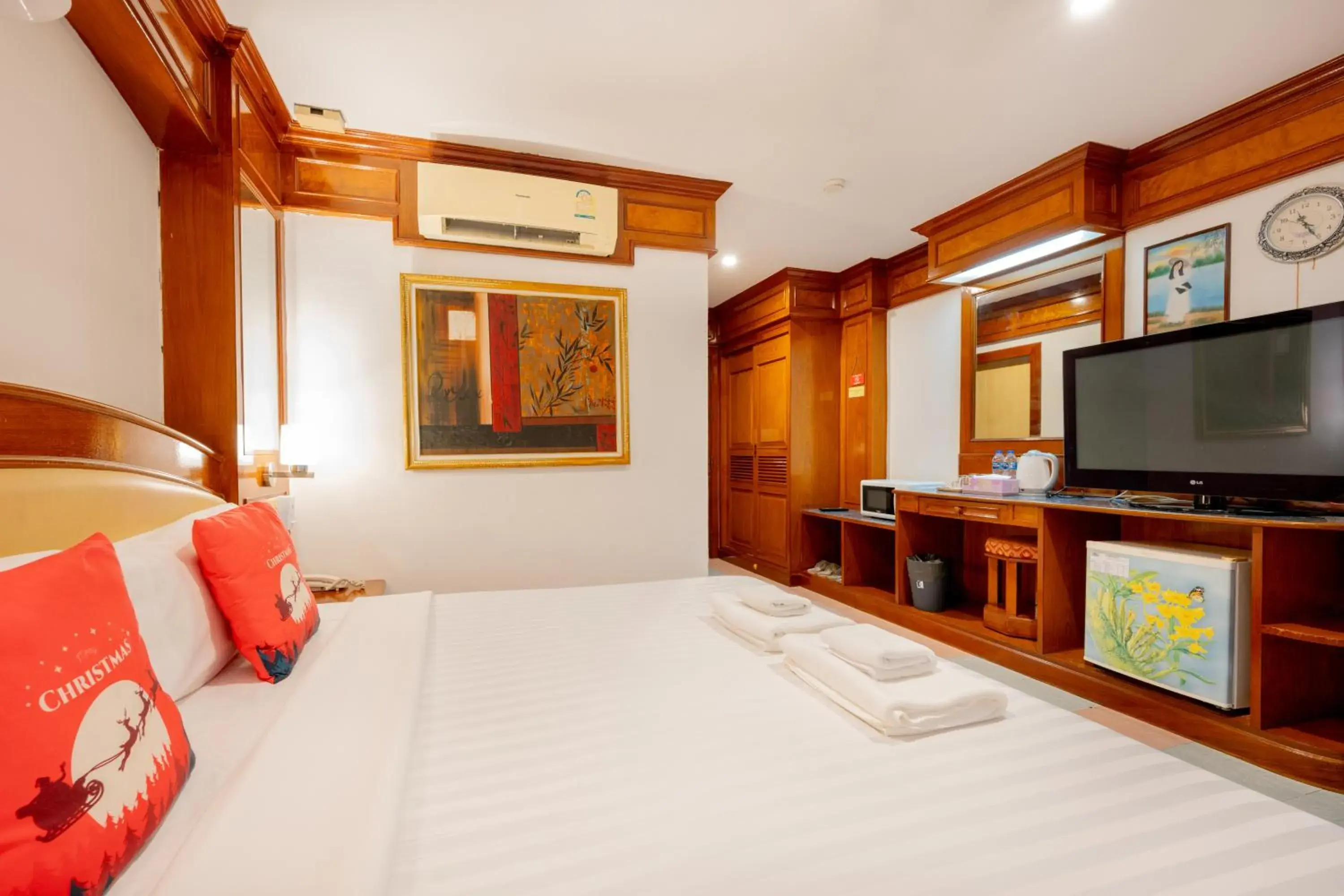 Standard Double Room in Lamai Hotel Standard Double Room in Lamai Hotel