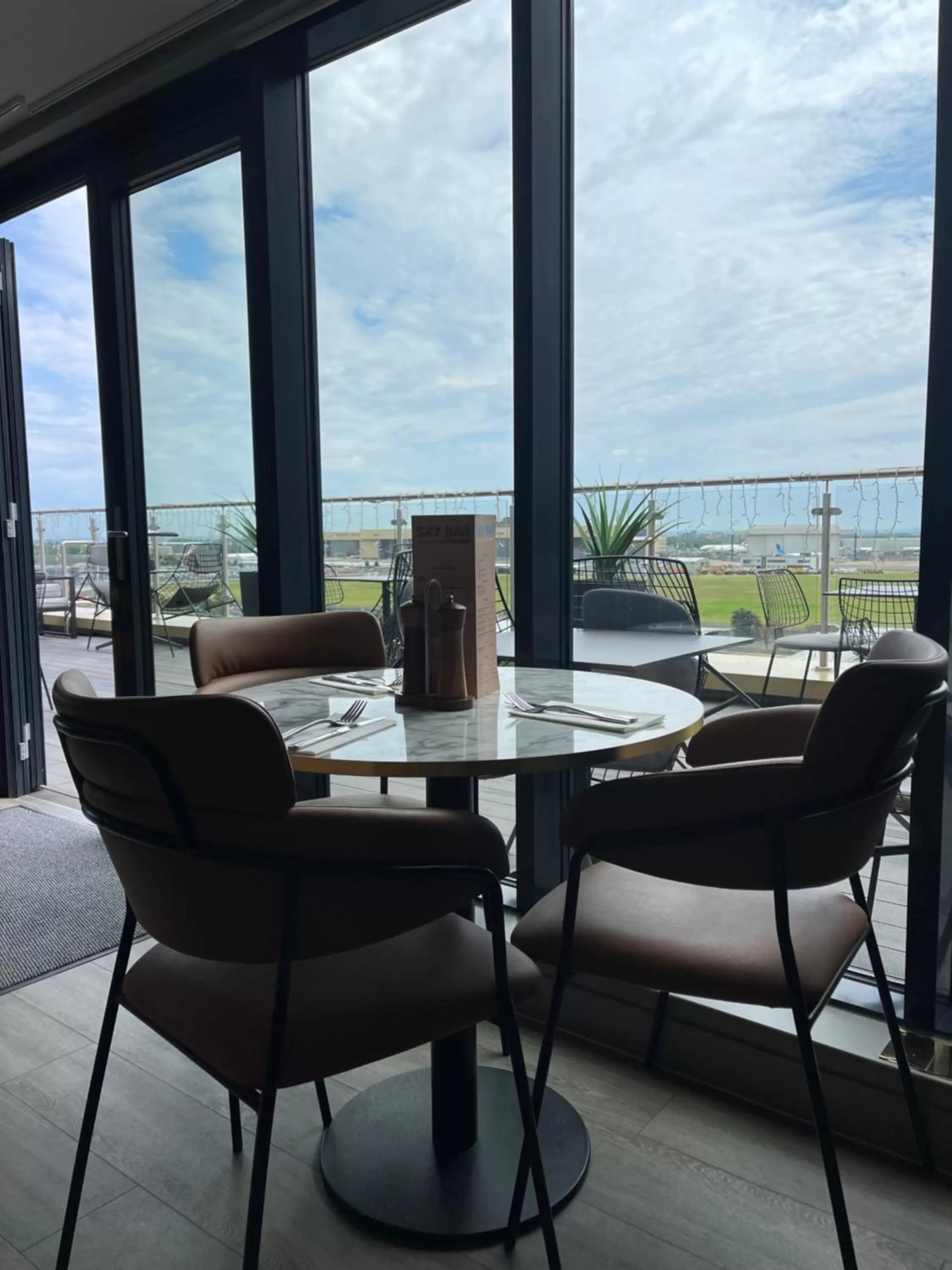 Patio in Courtyard by Marriott London Heathrow Airport