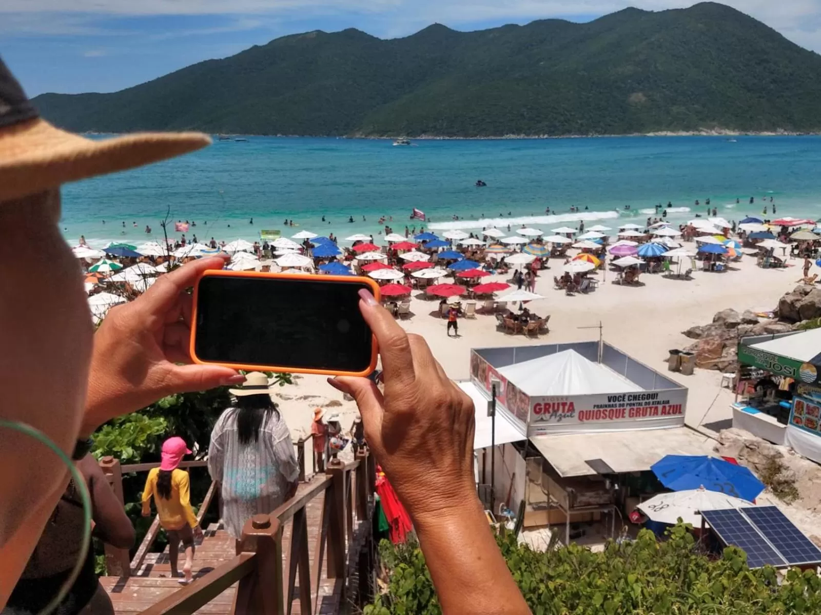 Natural landscape in Apartamento no Golden Lake - pé na areia, agua de côco e cervejinha