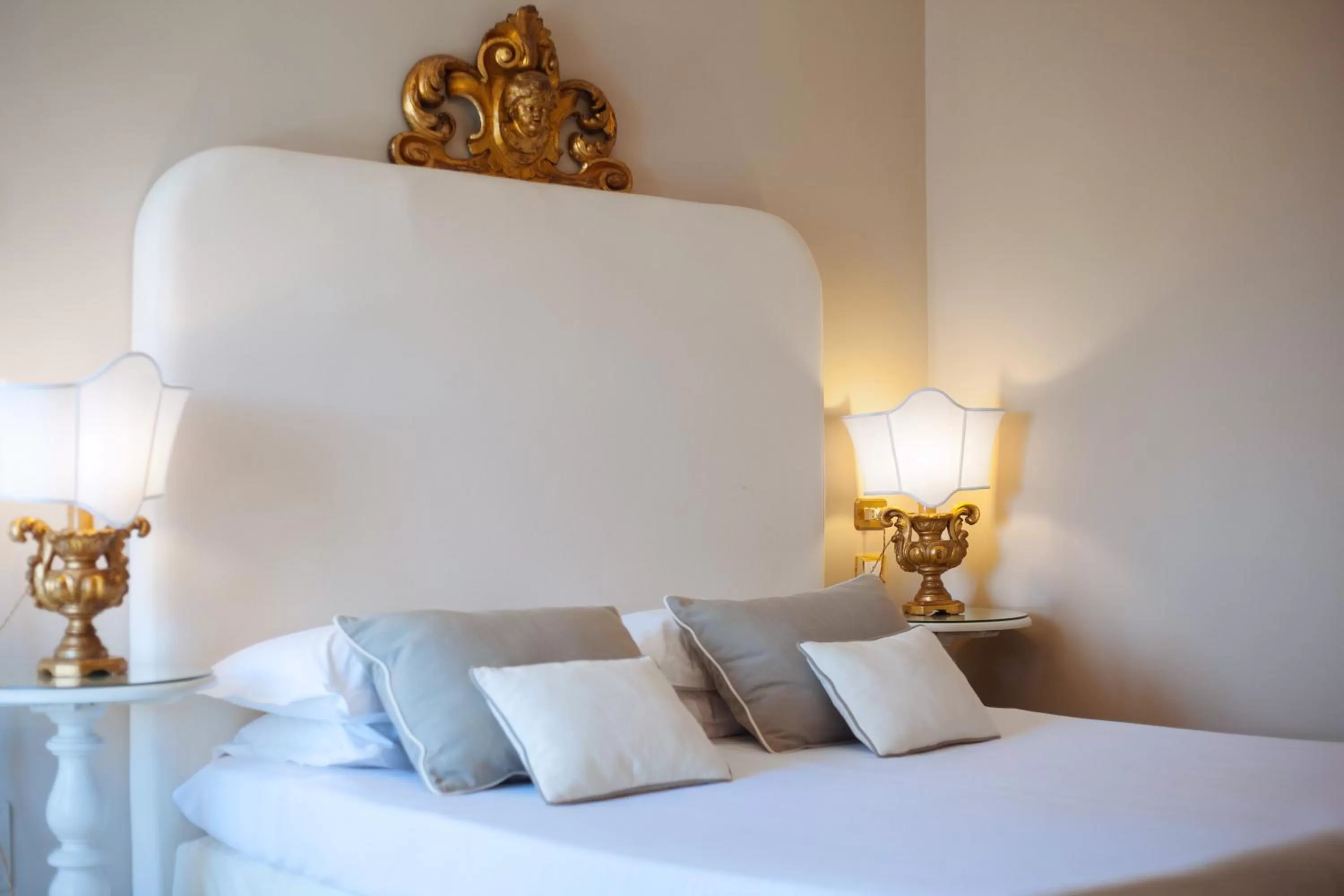 Bed in Hotel Villa Taormina