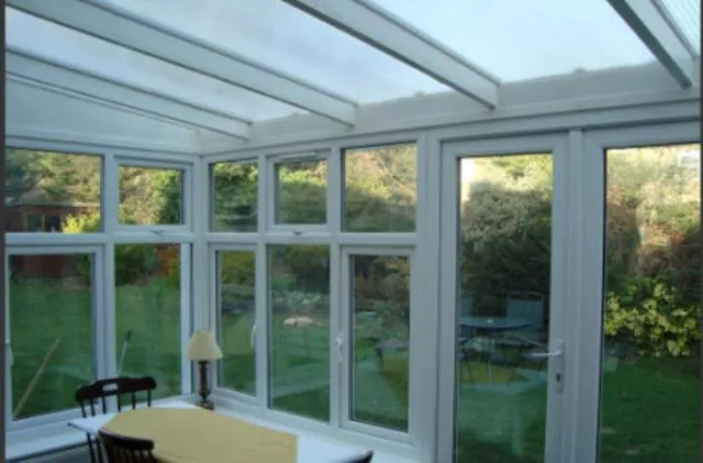 Restaurant/places to eat in Best Inn Hotel