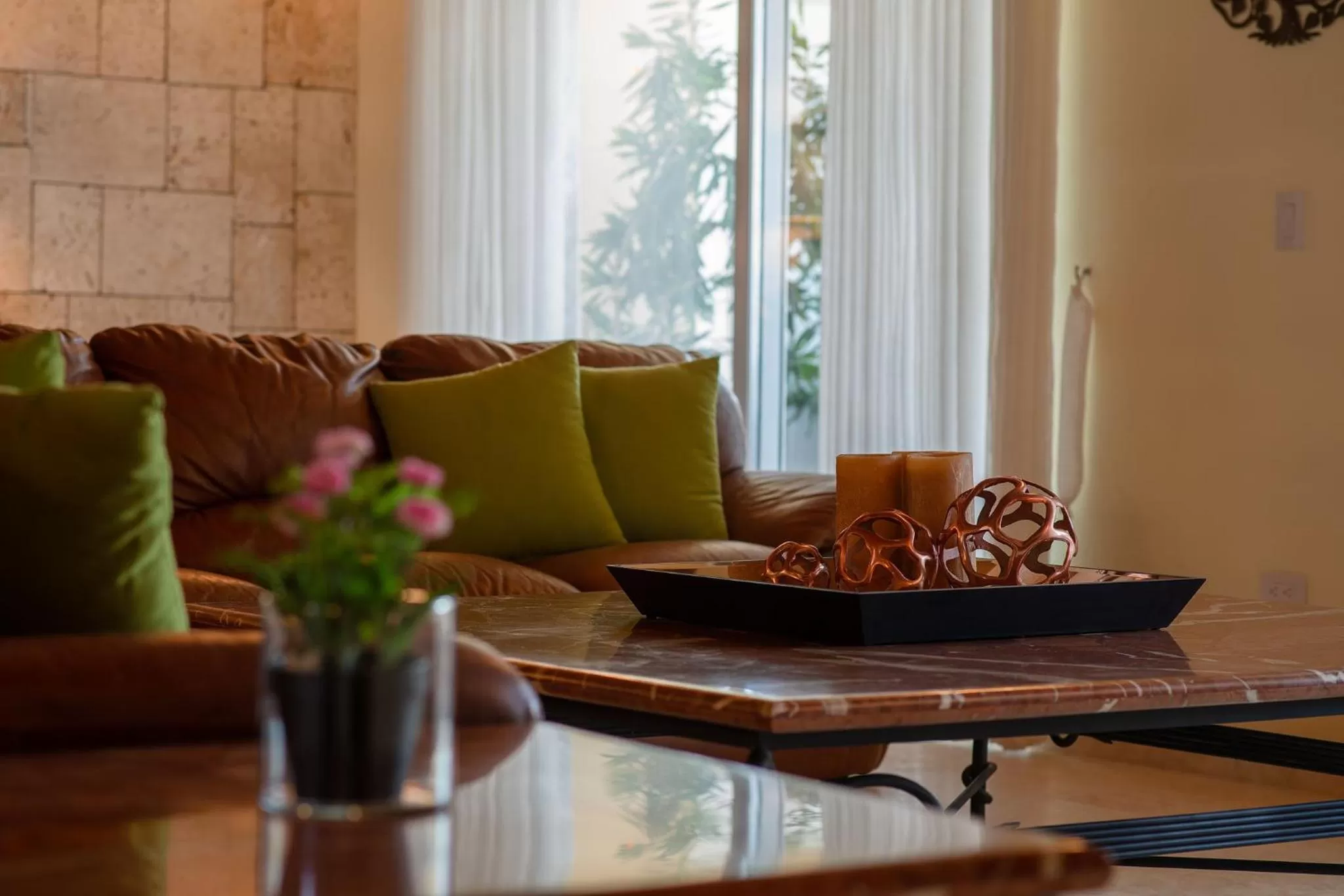 Living room in Velero Beach Resort