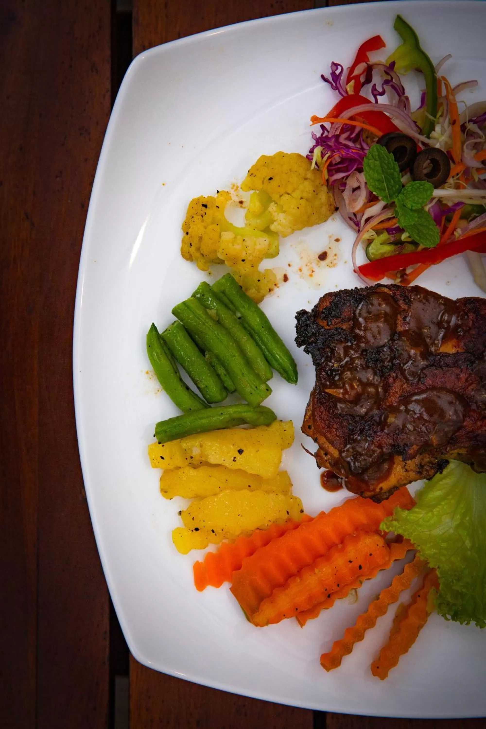 Food in Kubura Resort