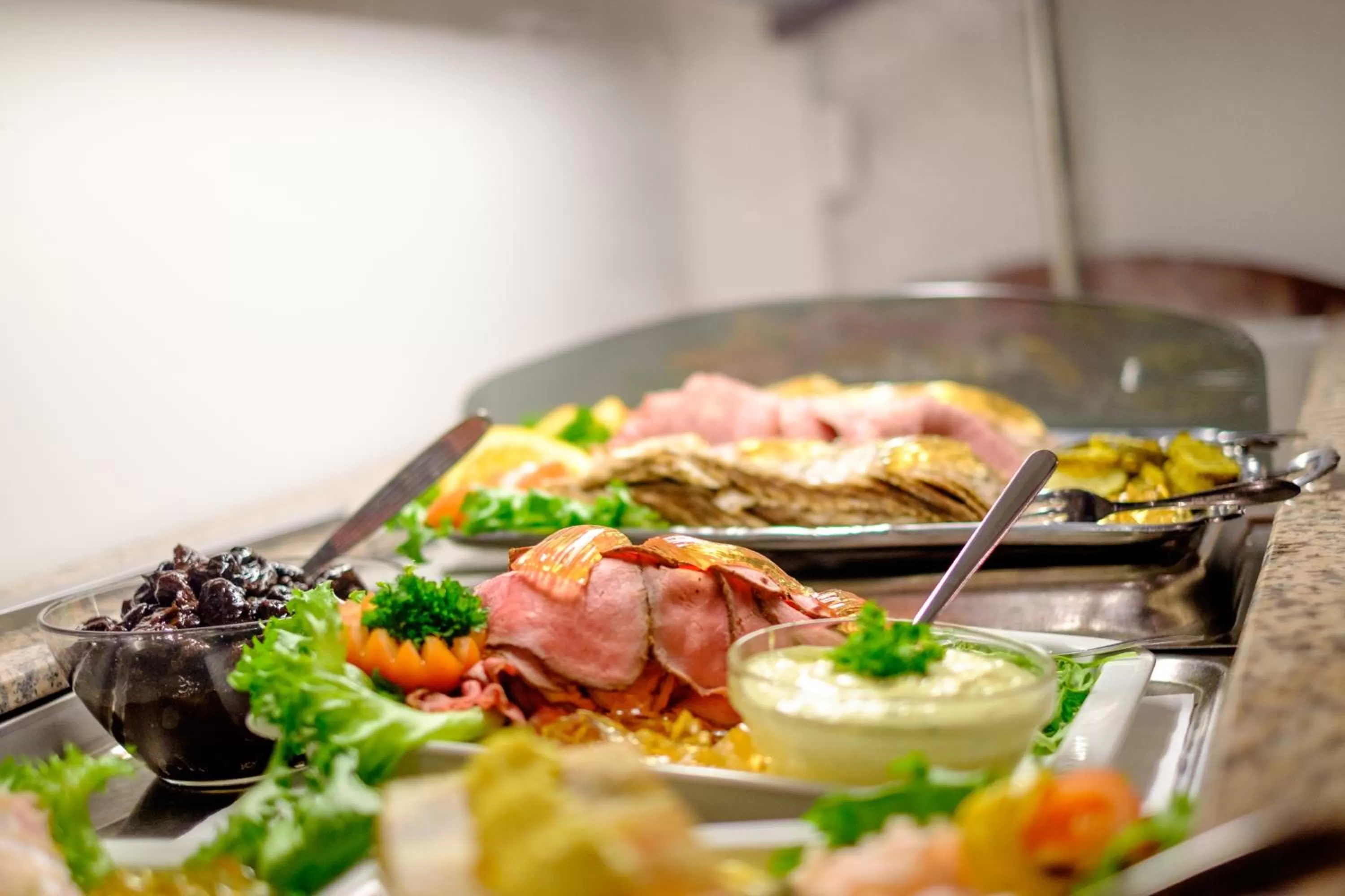 Meals, Food in Tynset Hotel