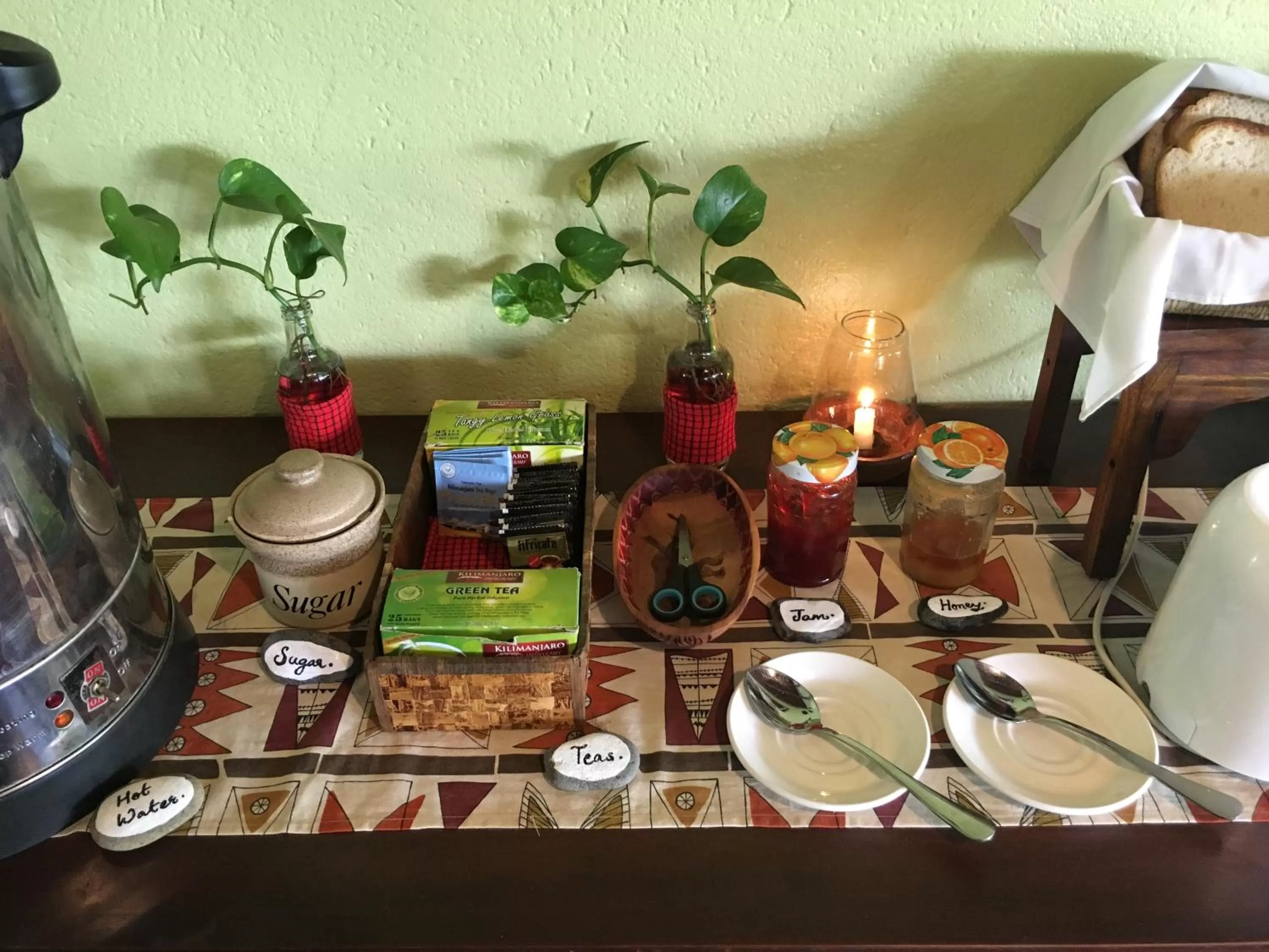 Breakfast in Bristol Cottages Kilimanjaro