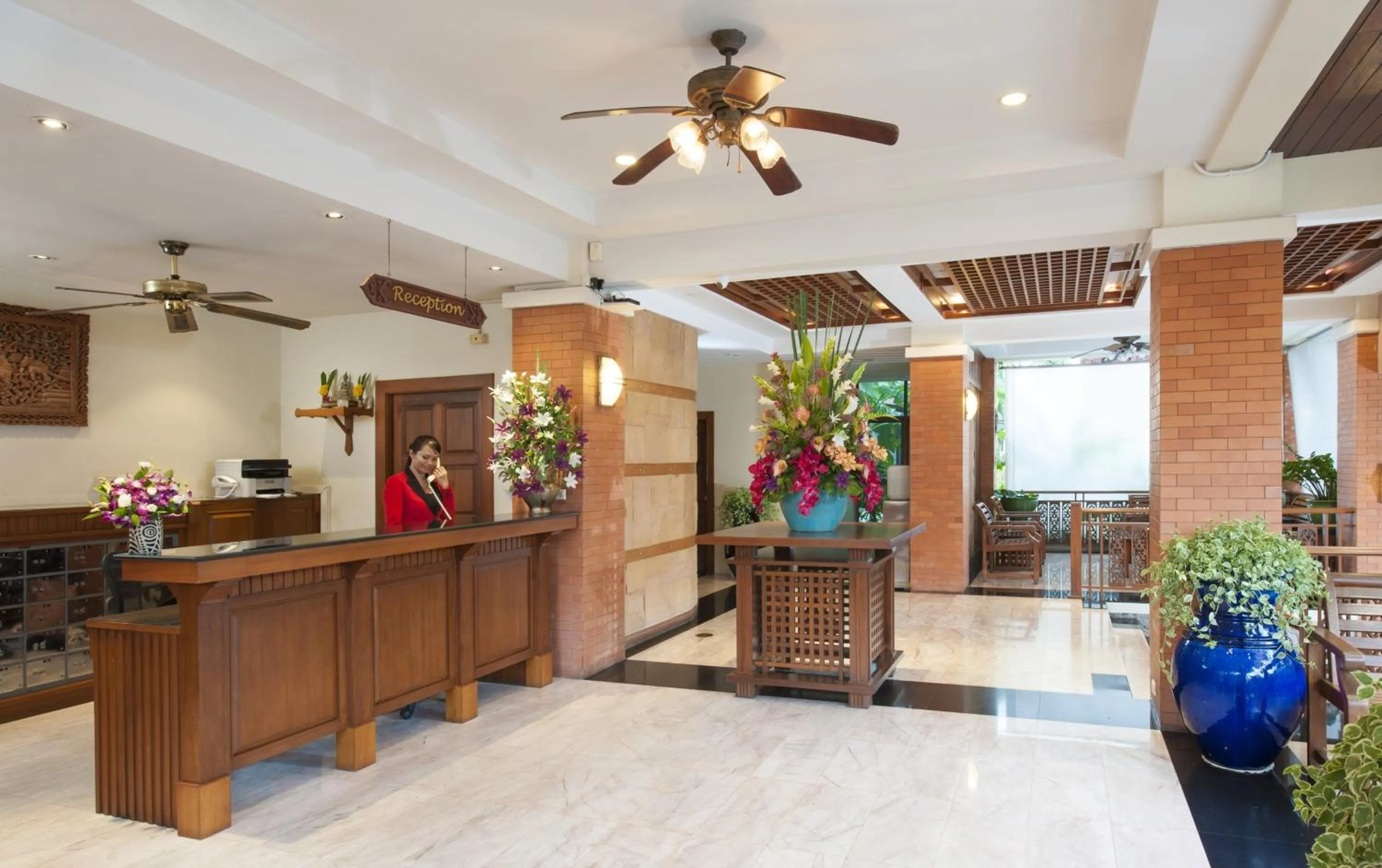 Lobby or reception in Sun Hill Hotel Patong