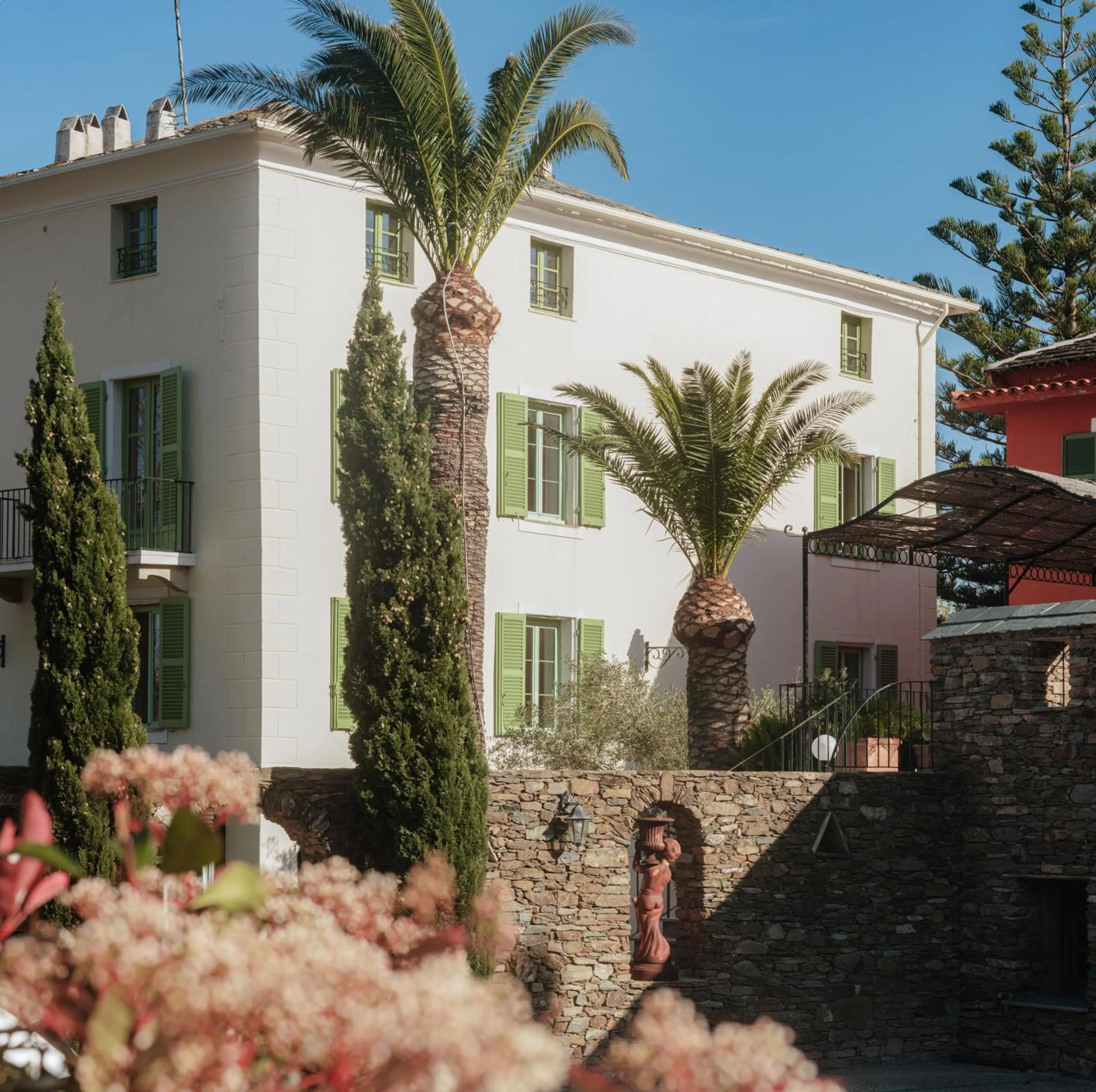 Property building in Demeure Castel Brando Hôtel & Spa