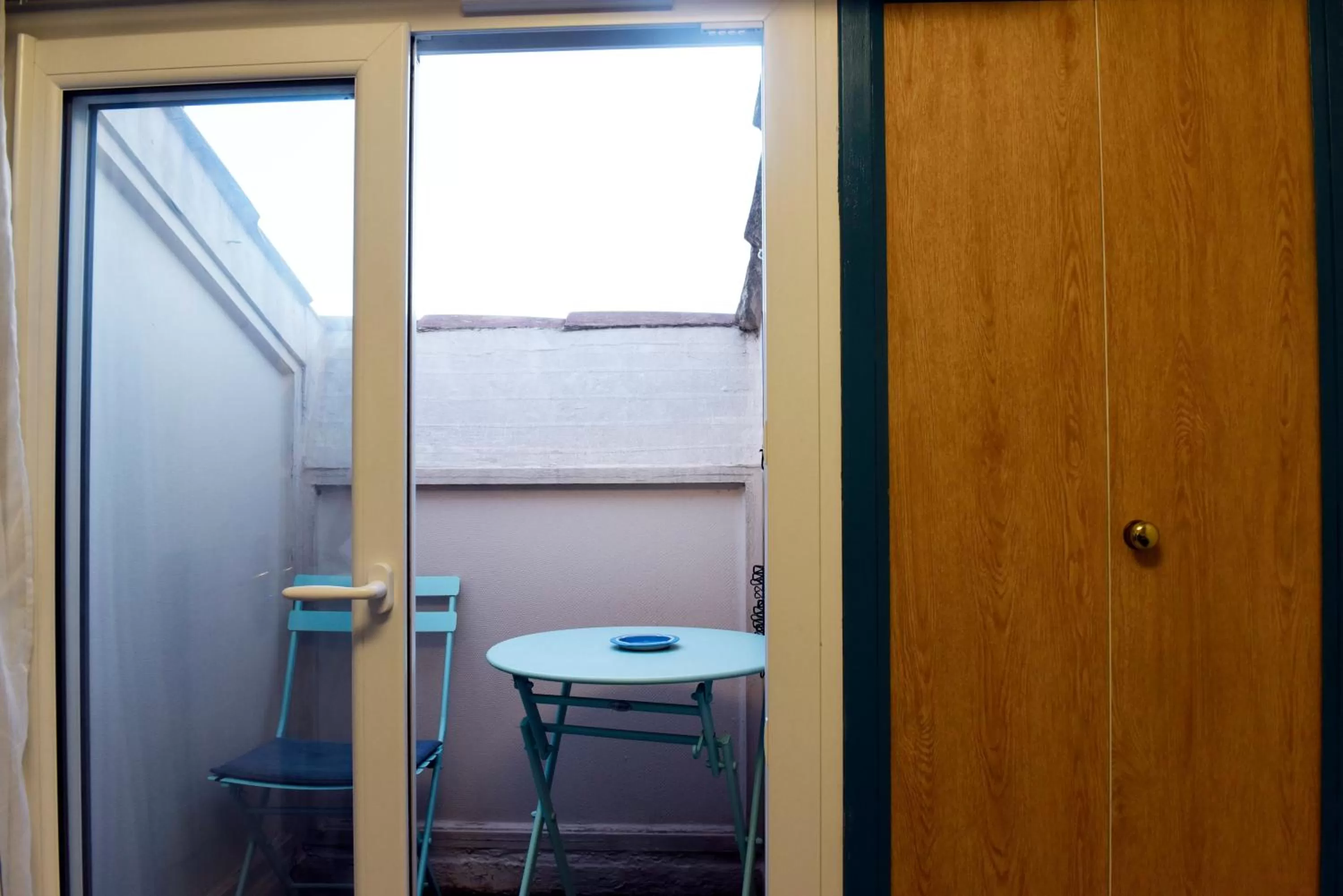 Balcony/Terrace in Azur Hôtel