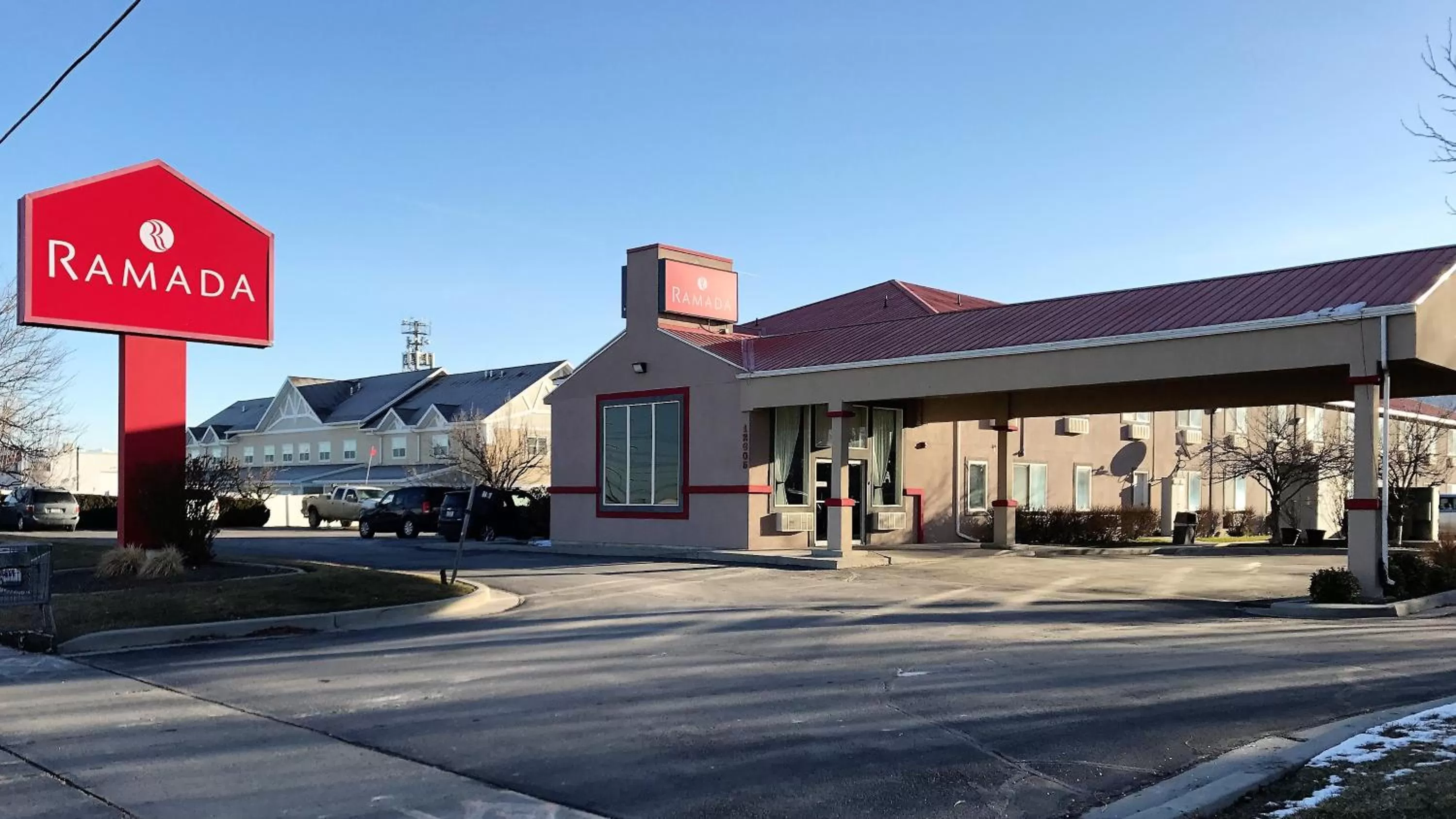 Facade/entrance in Ramada by Wyndham Draper, Utah