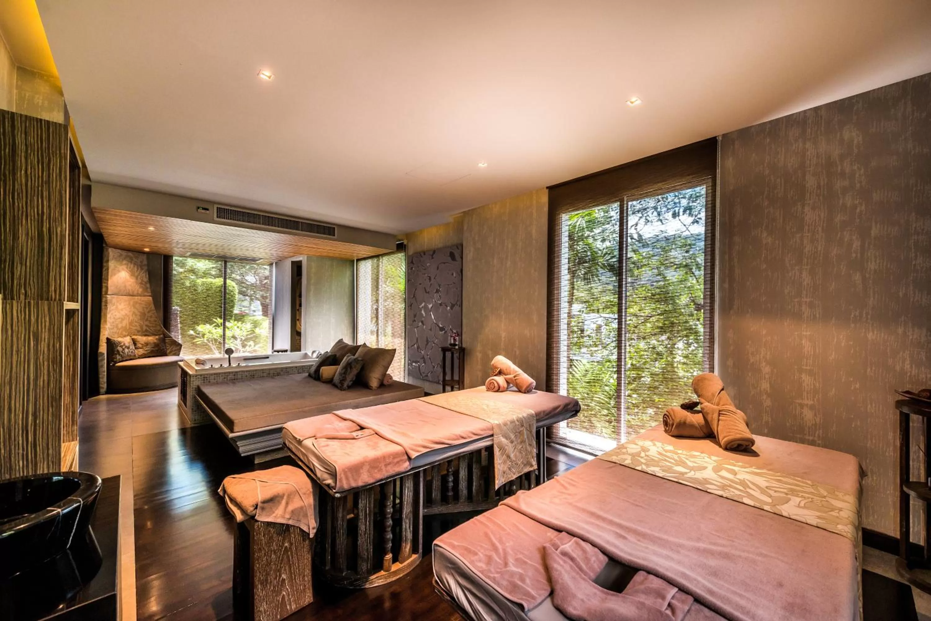 Spa and wellness centre/facilities, Bed in Wyndham Sea Pearl Resort, Phuket