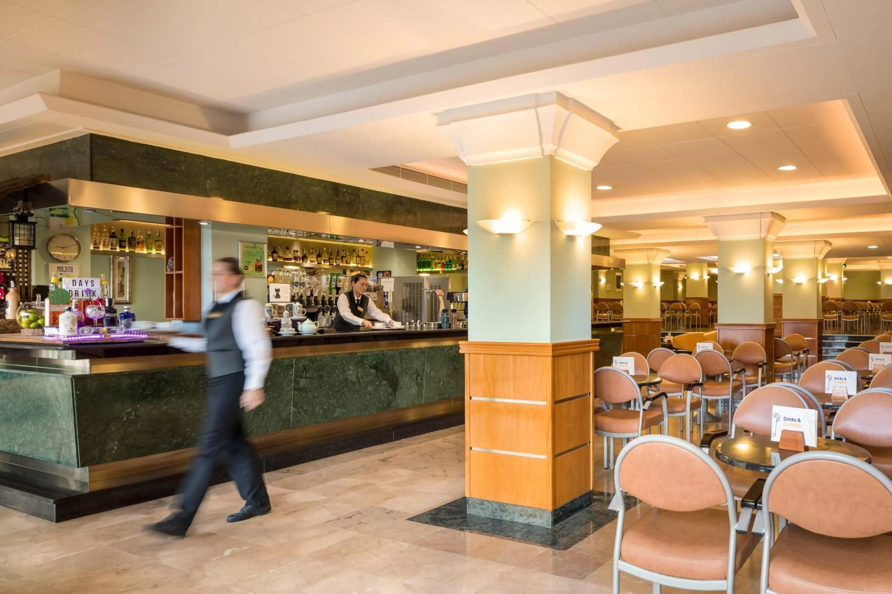 Lounge or bar in htop Pineda Palace 4Sup - Adults Only #htopBliss