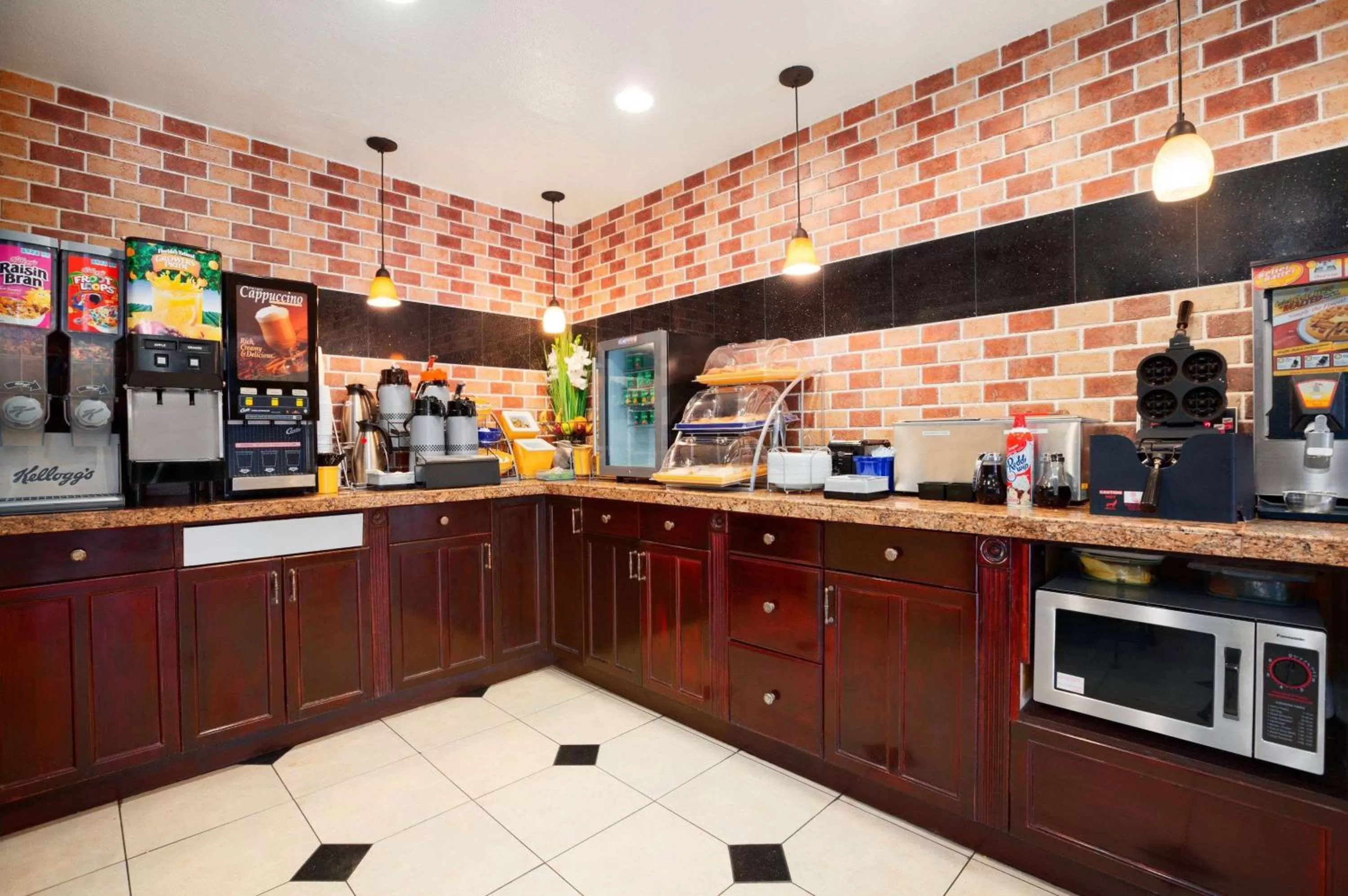 Restaurant/places to eat in Days Inn by Wyndham Concord