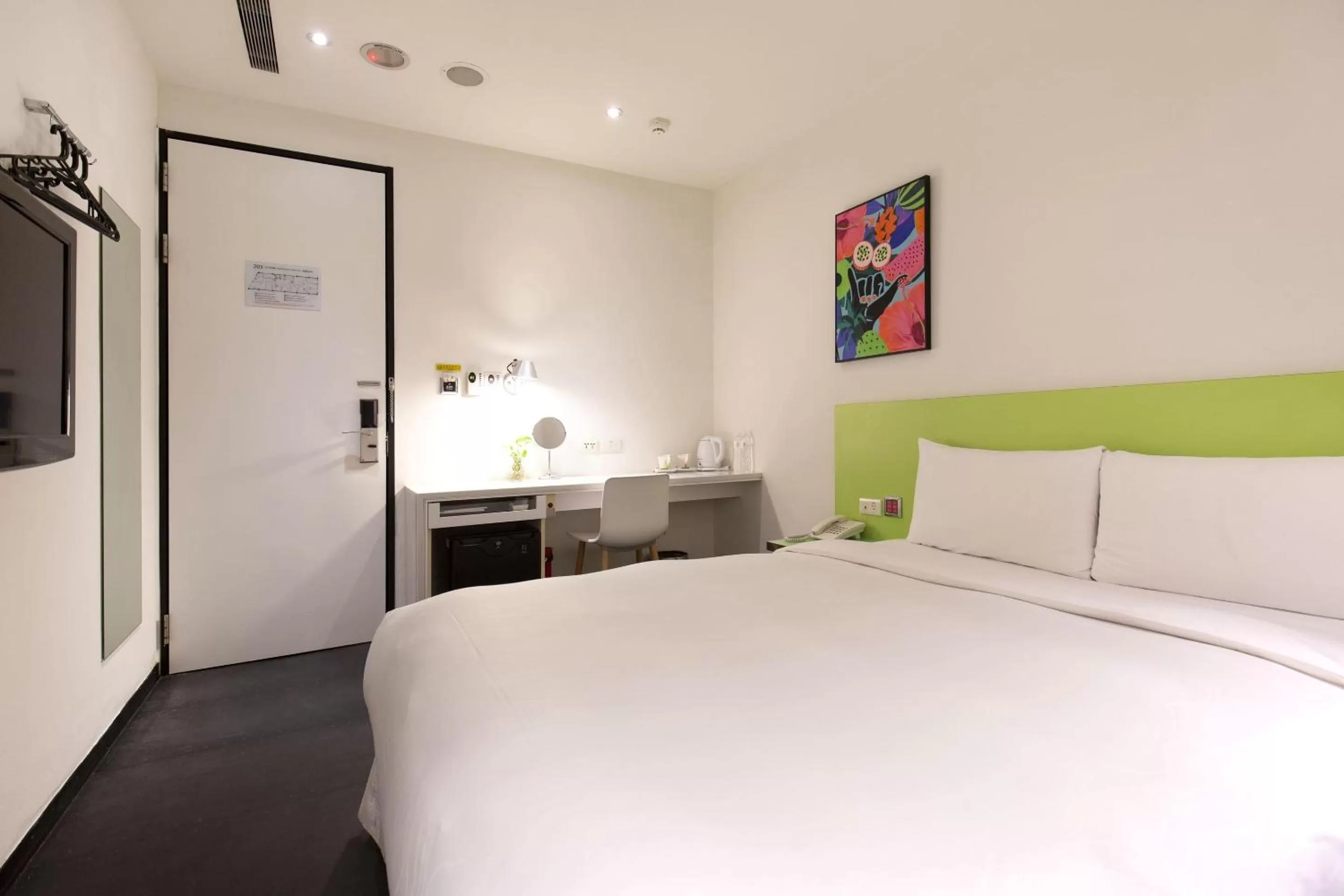 Photo of the whole room, Bed in CityInn Hotel Plus - Ximending Branch