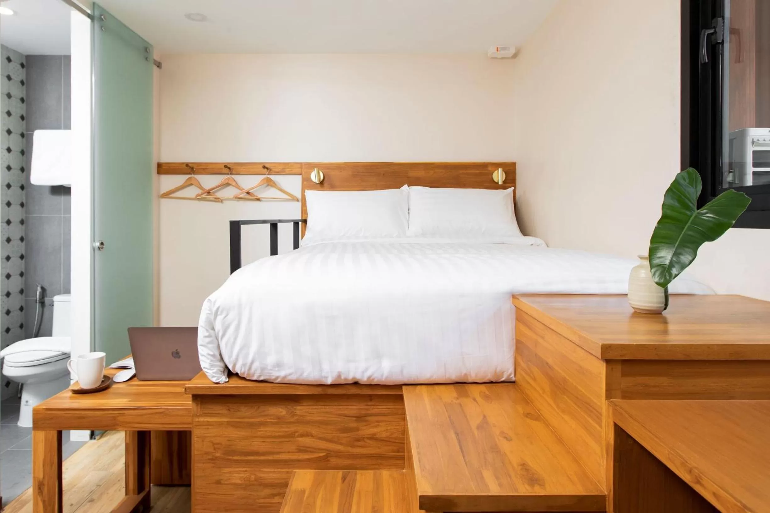 Photo of the whole room, Bed in Sukhon Hotel - SHA Plus