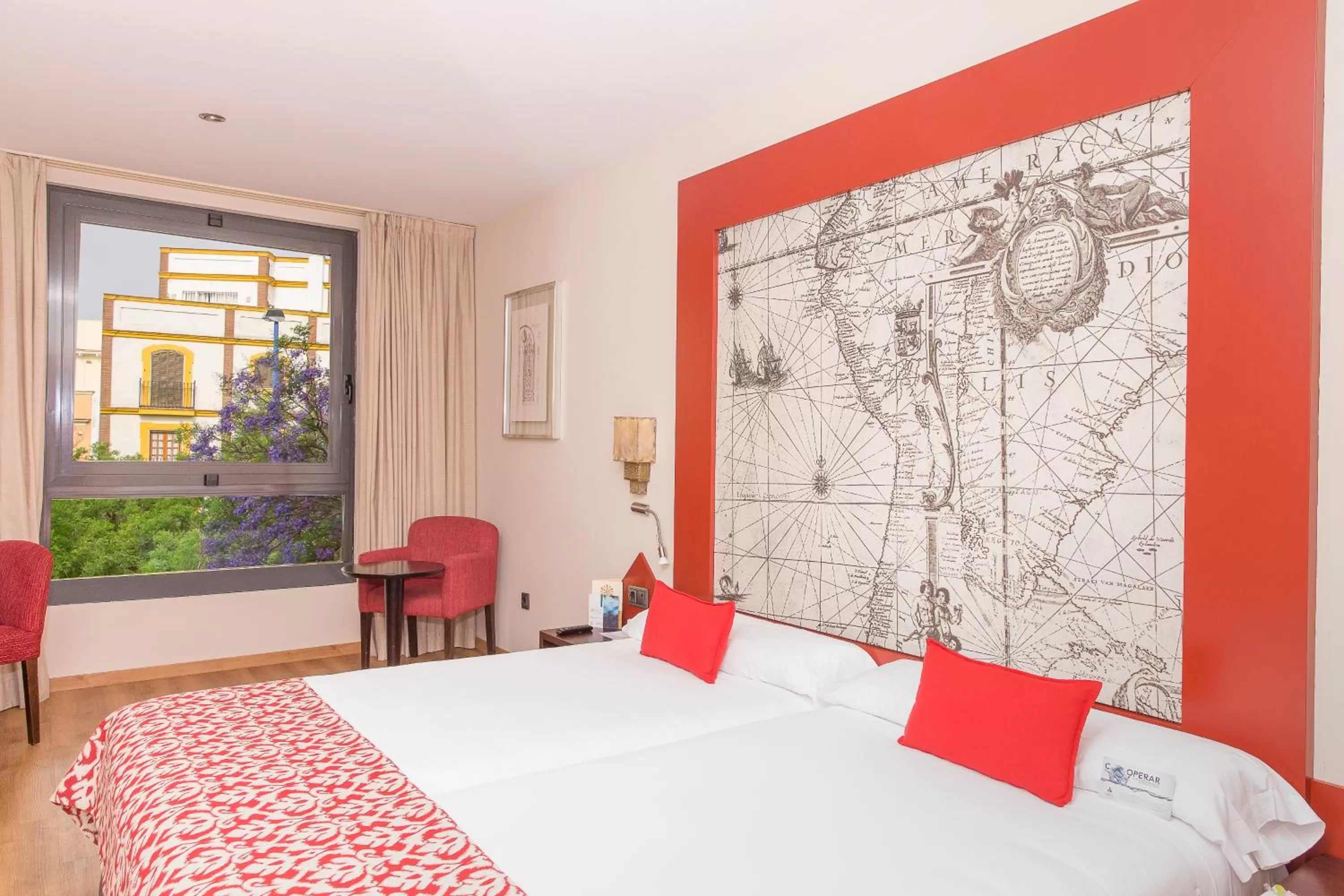 Twin Room in Ribera de Triana Hotel