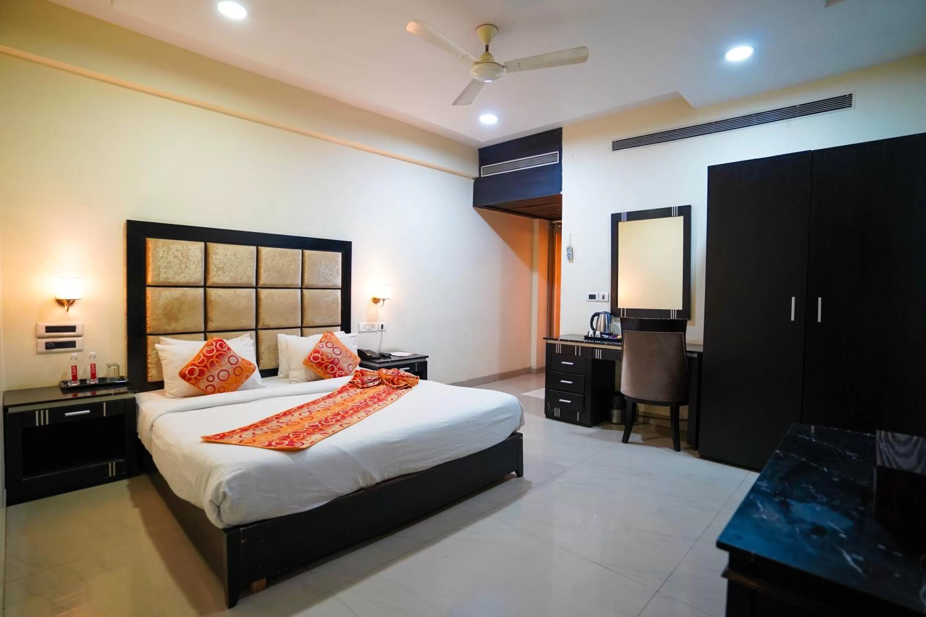 Bedroom in HOTEL SEVENTH SENSE