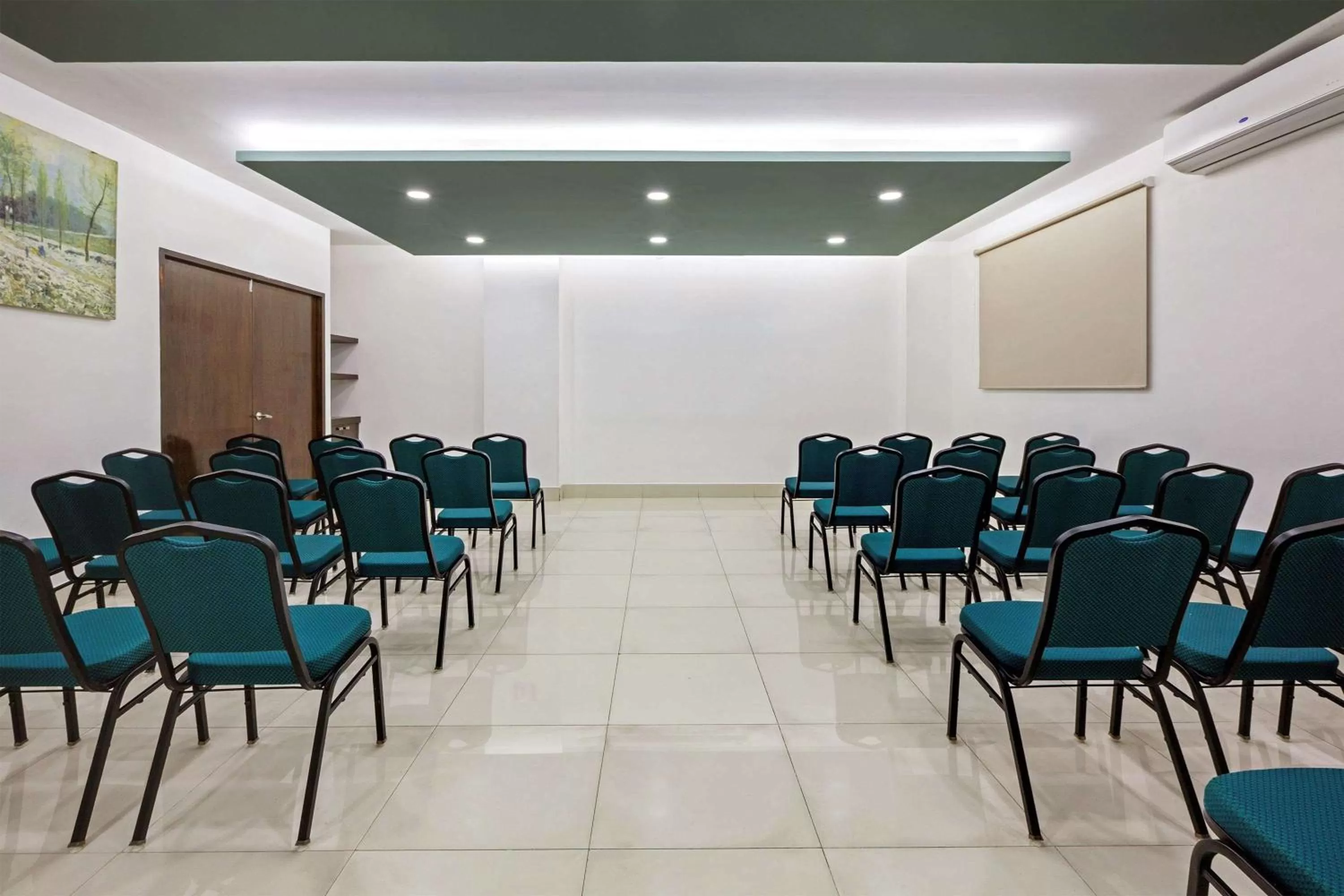 On site in Wyndham Garden Cancun Downtown