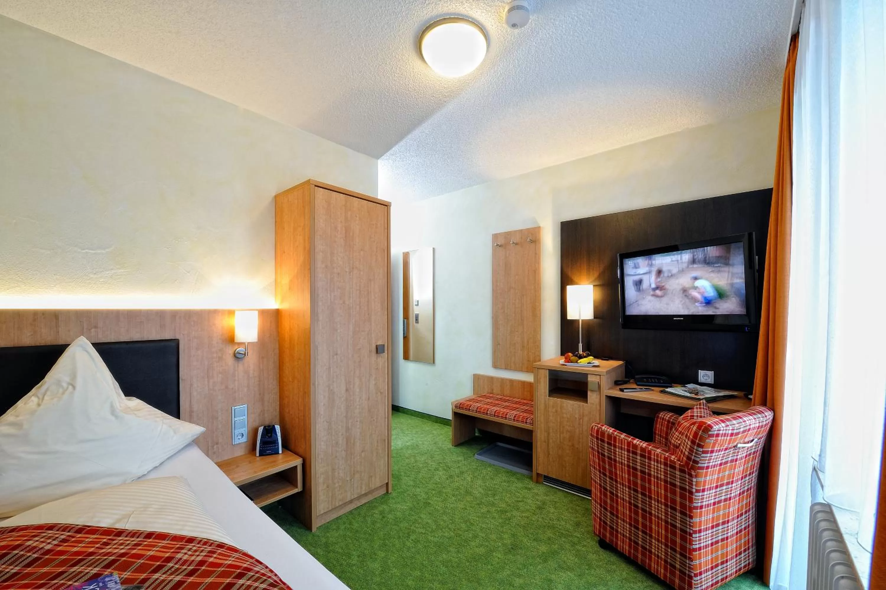 Photo of the whole room, Bed in Wellness-Hotel Talblick