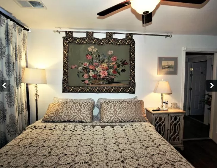 Bed in Paducah 1895 Washington Hotel