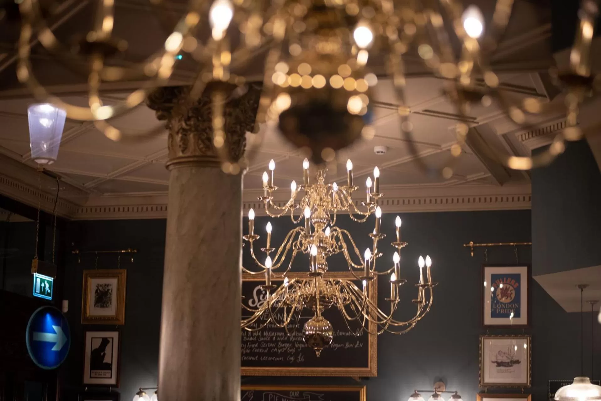 Restaurant/places to eat in Blackbird