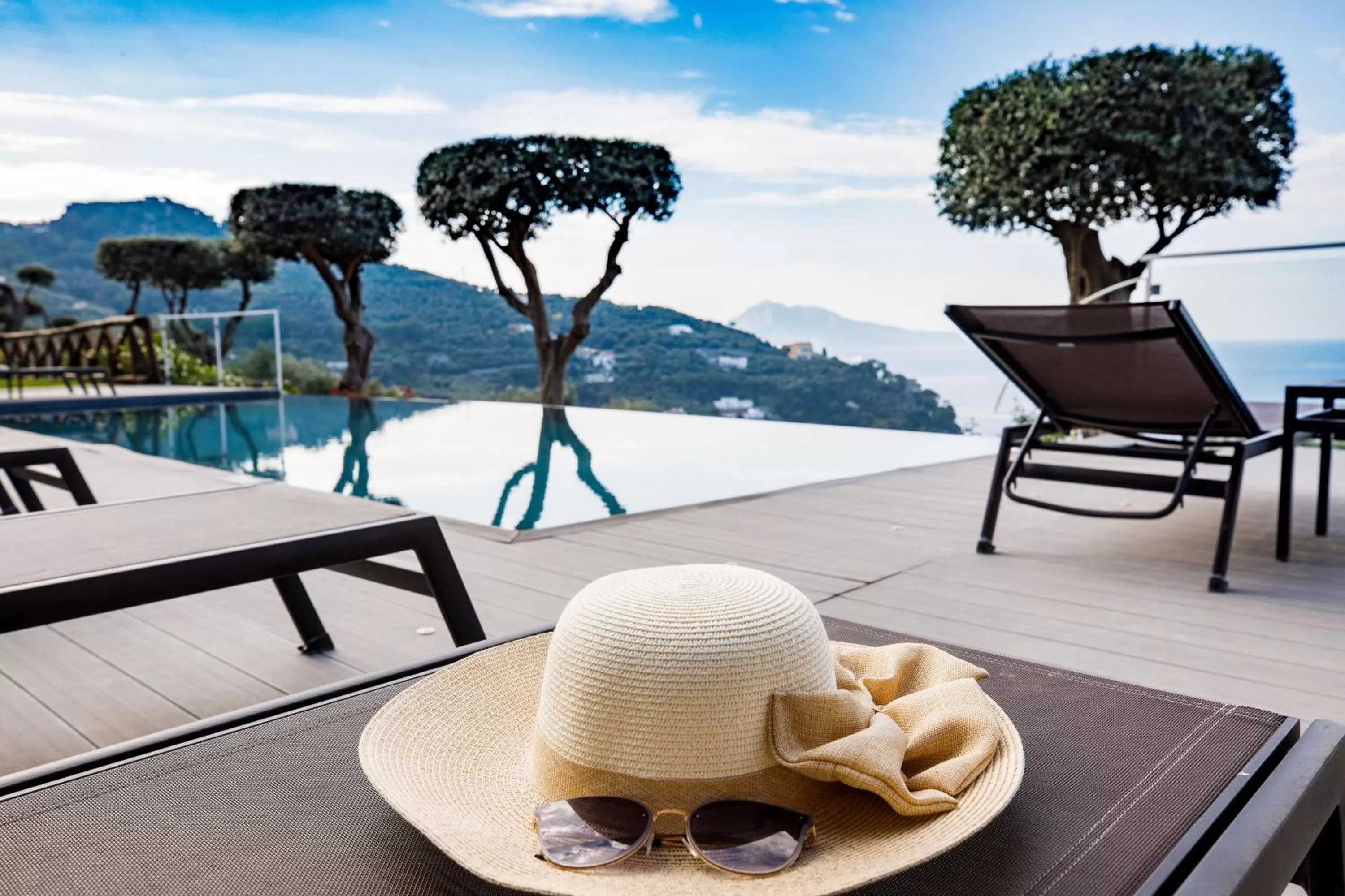 Pool view in Villa Fiorella Art Hotel