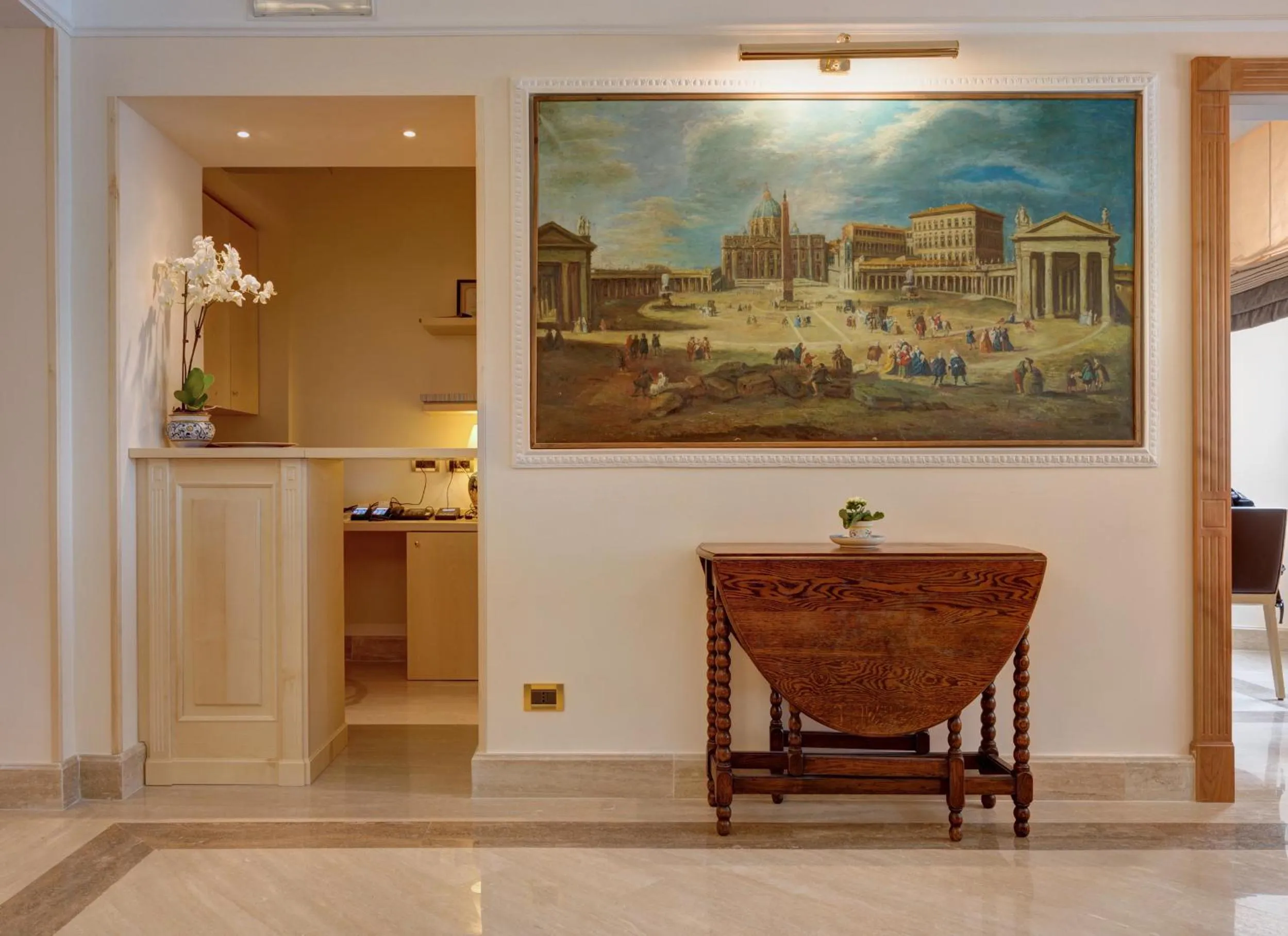 Decorative detail in Residenza RomaCentro