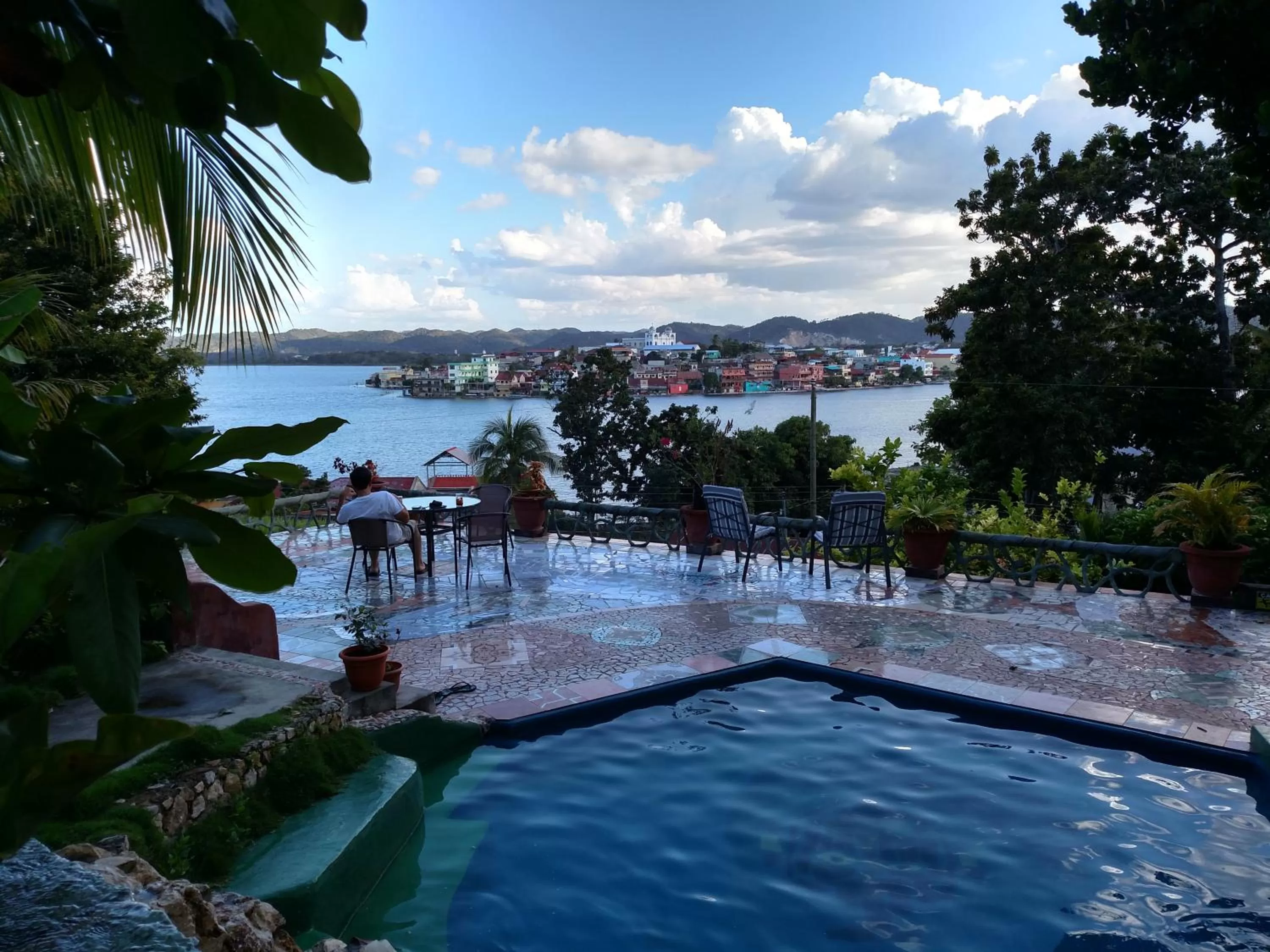 Balcony/Terrace, Swimming Pool in Zapote Tree Inn