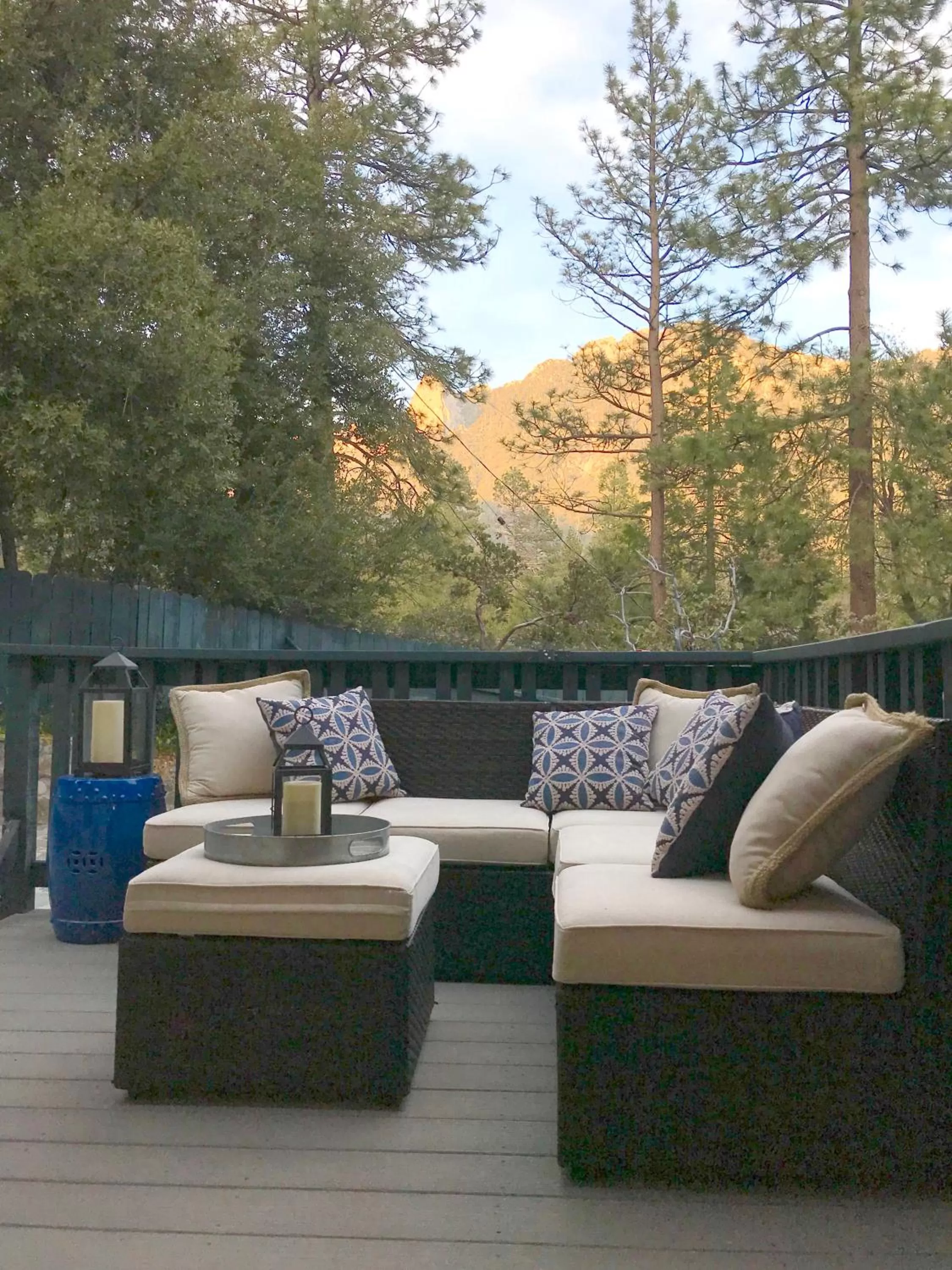 Patio in The Grand Idyllwild Lodge