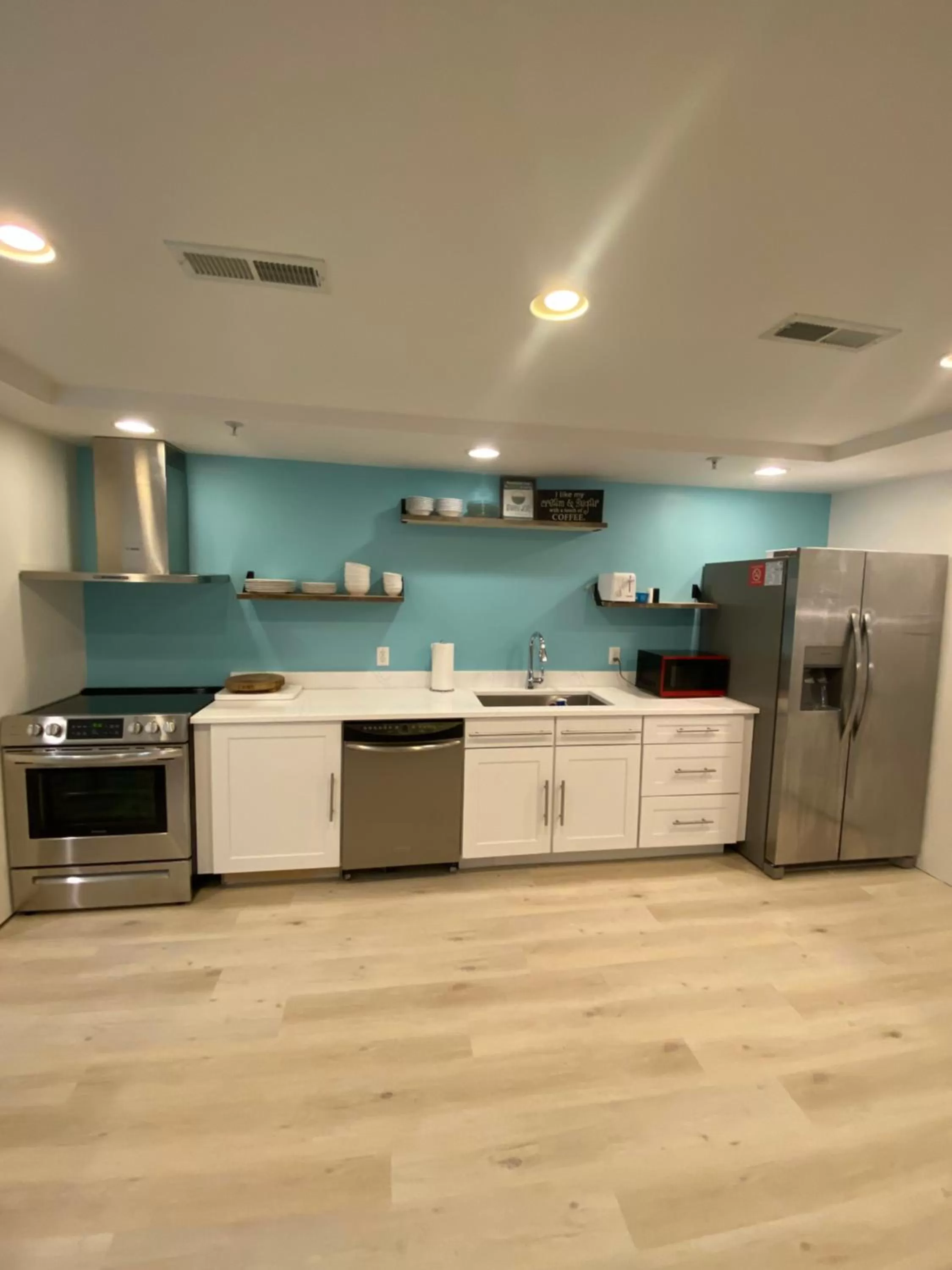 Property building in Canalside Inn