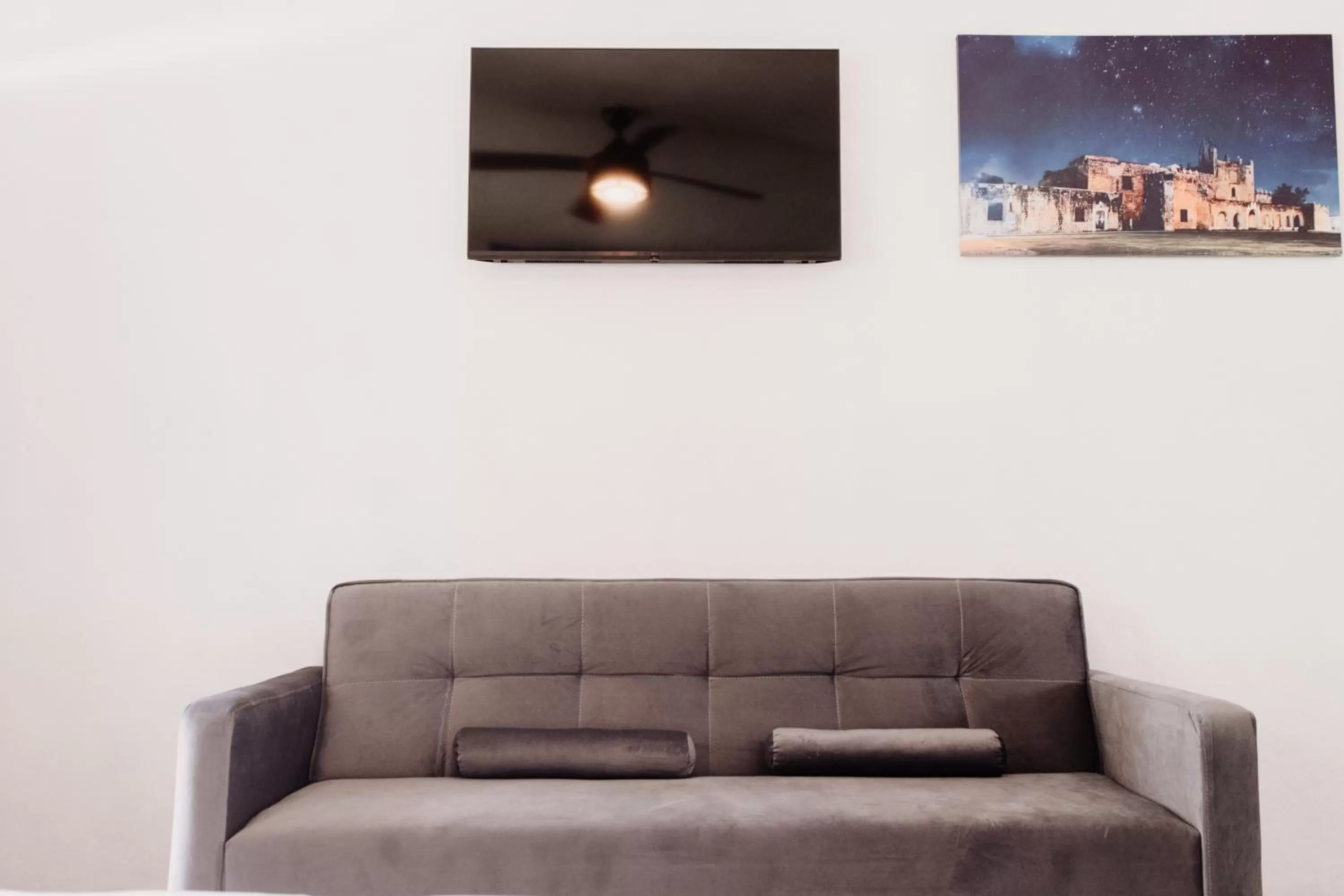 Seating Area in Suucilha