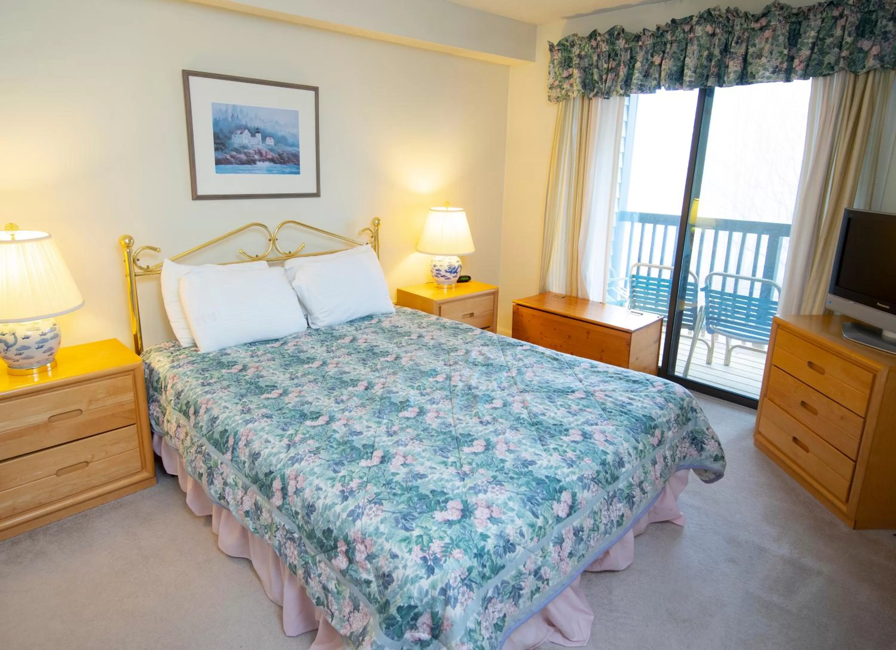 Bed in Winterplace at Okemo, A Vail Resorts Property
