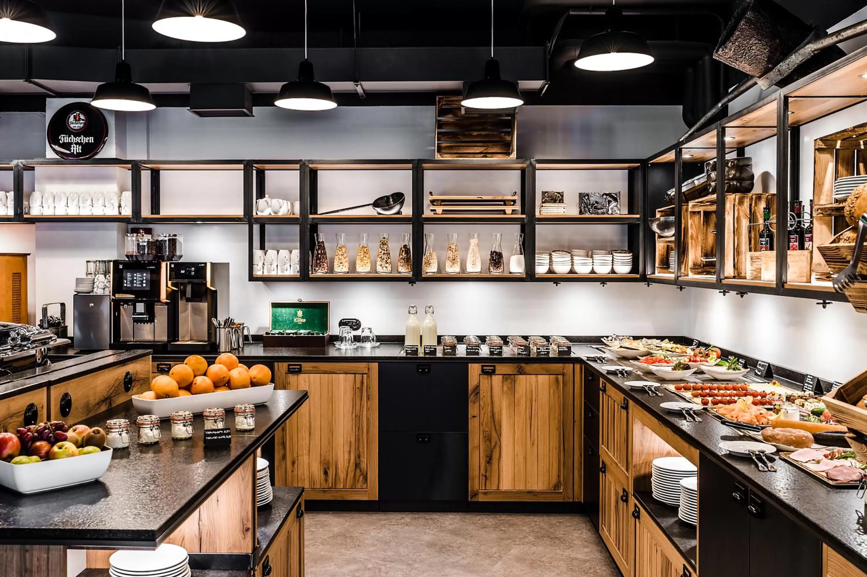 Buffet breakfast in Best Western Plus Parkhotel Velbert