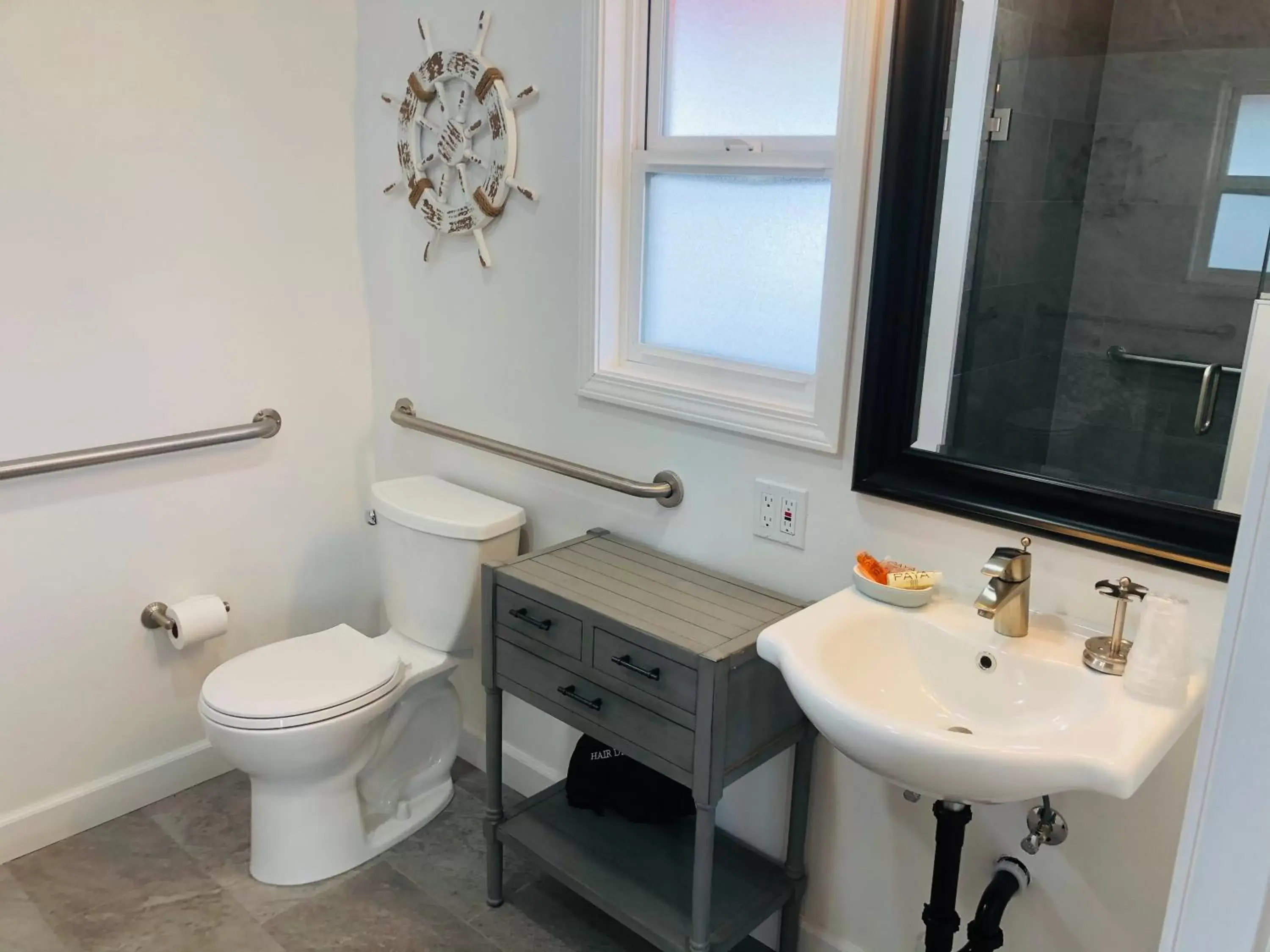 Family Junior Suite in The Landing at Morro Bay Family Junior Suite in The Landing at Morro Bay