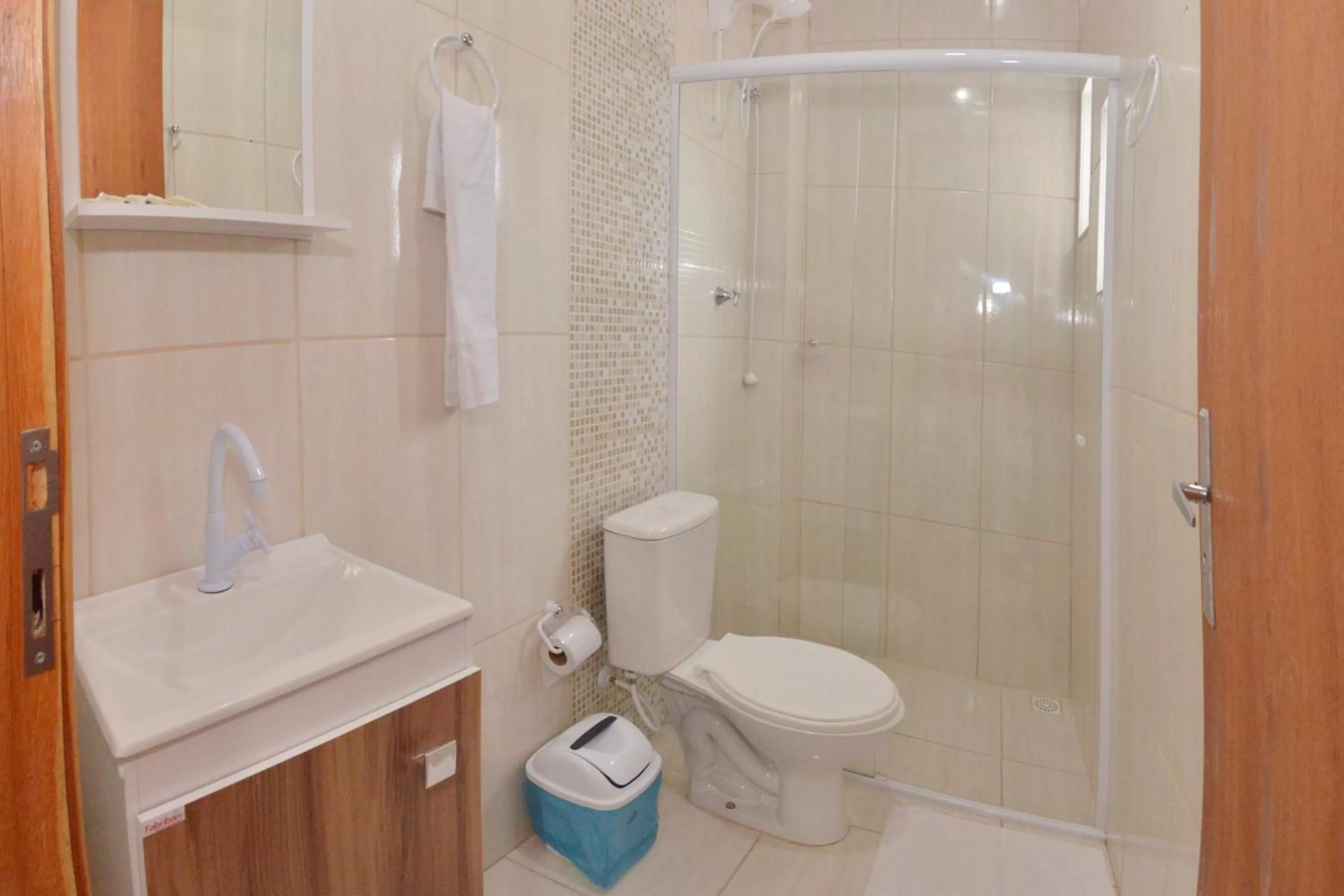 Shower in Pousada Caminho Dos Sonhos