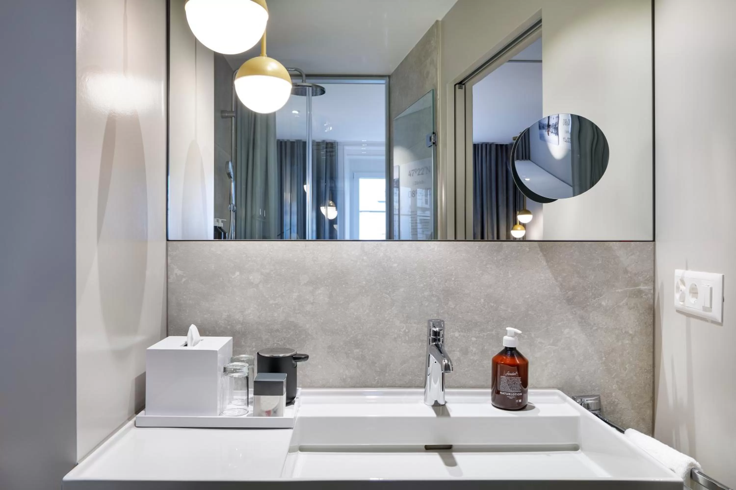 Bathroom in Hotel Felix