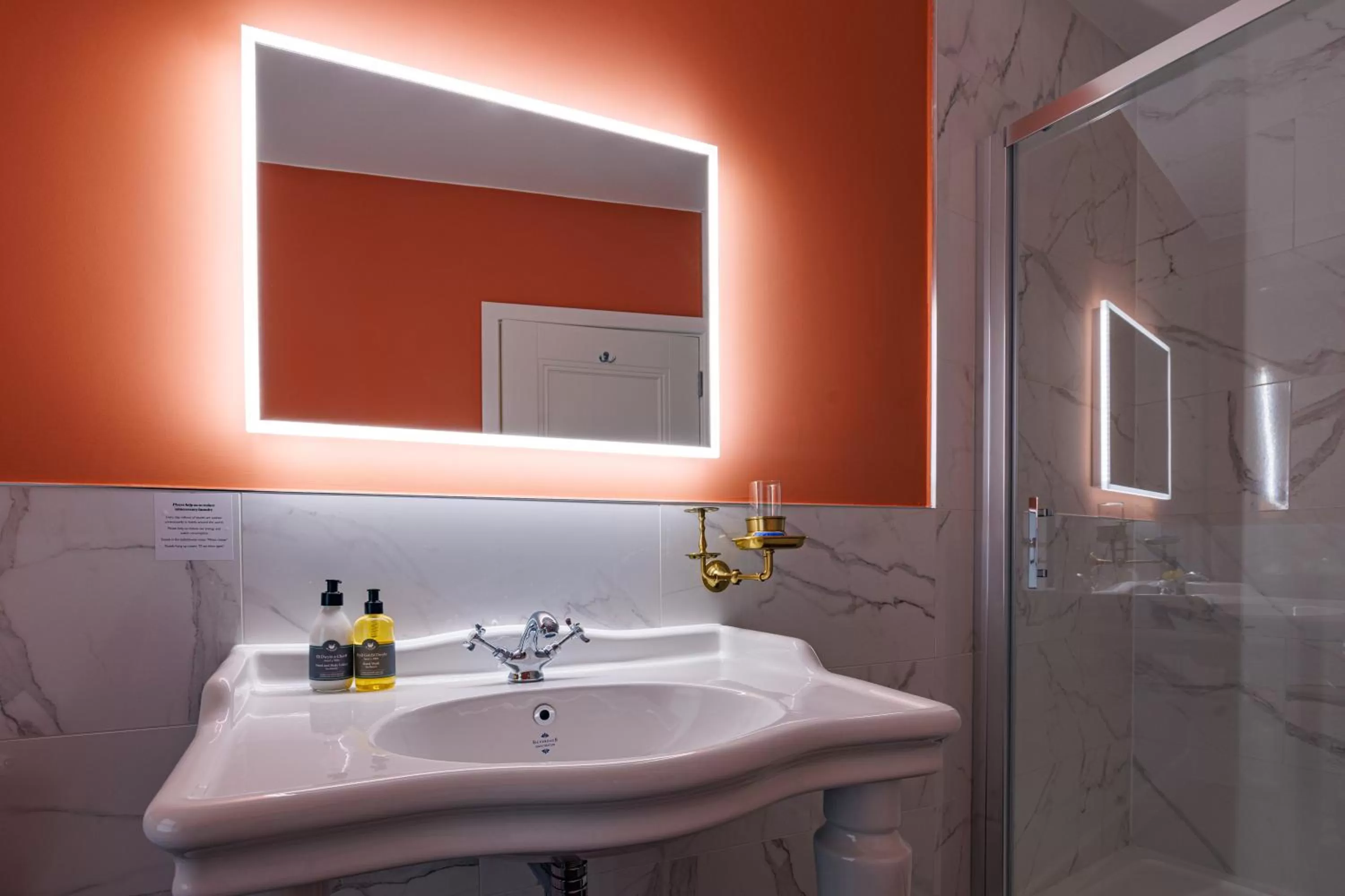 Shower in The Fanny Talbot